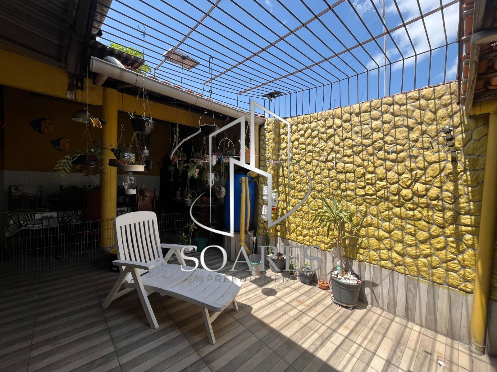 Casa à venda com 3 quartos, 200m² - Foto 4