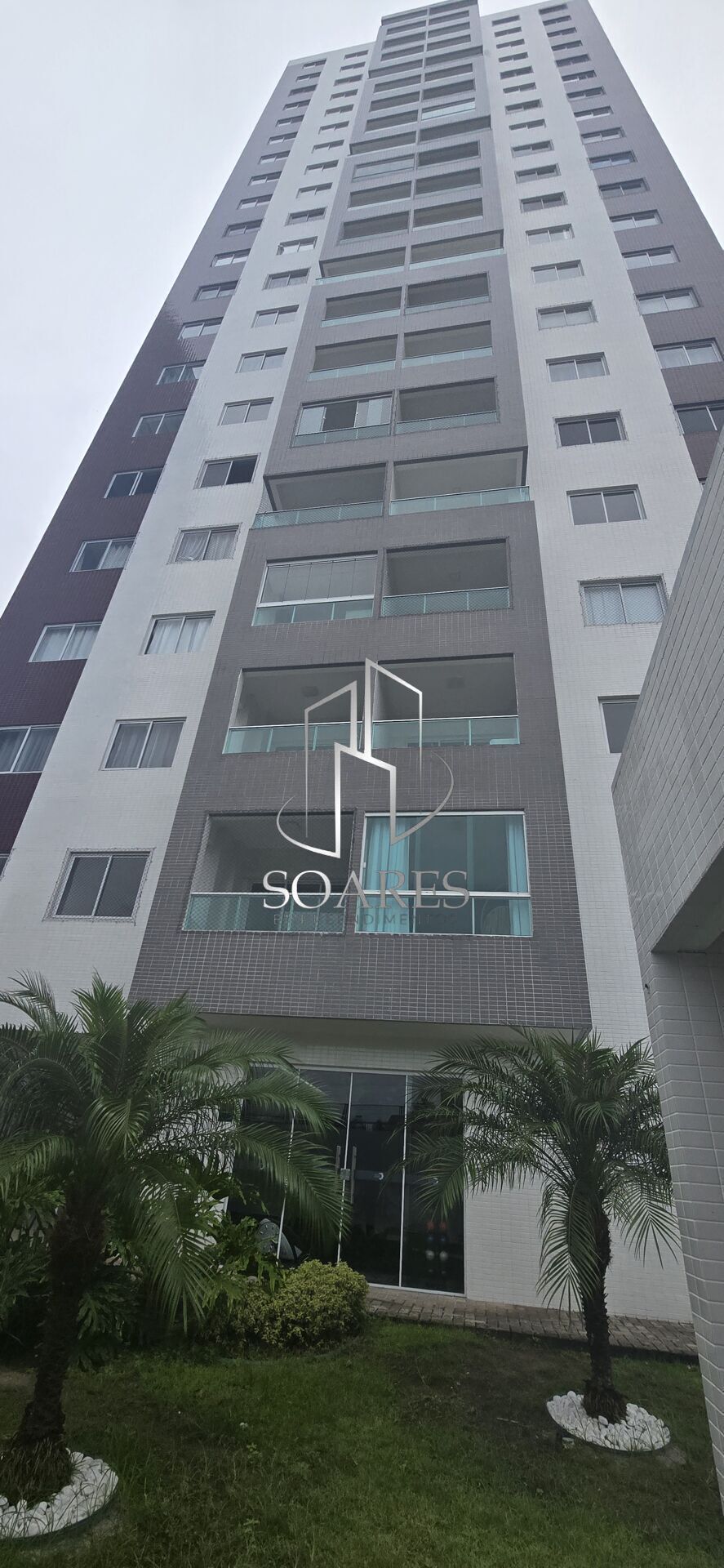Apartamento à venda com 3 quartos, 90m² - Foto 2