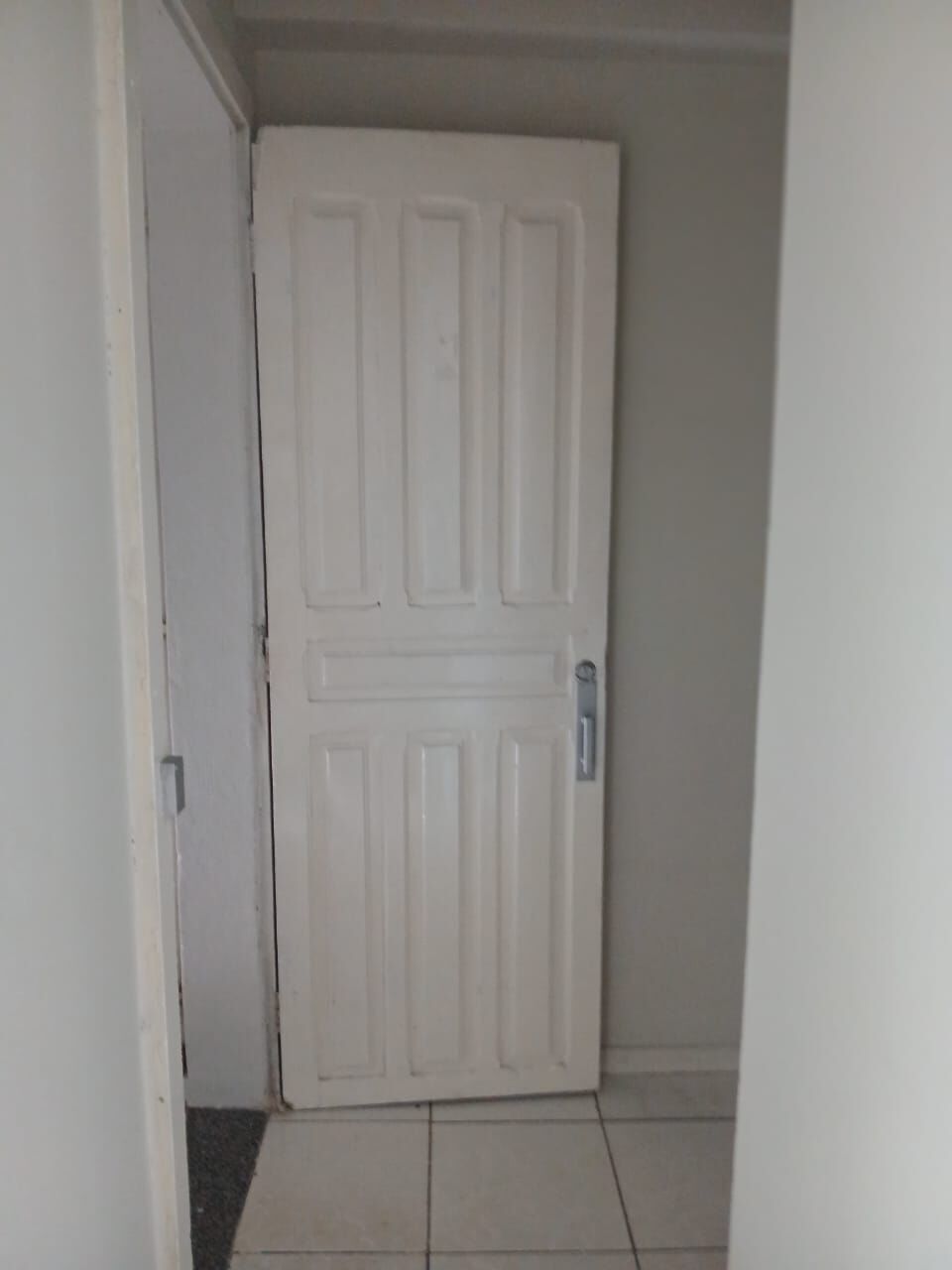 Casa à venda com 3 quartos, 147m² - Foto 2