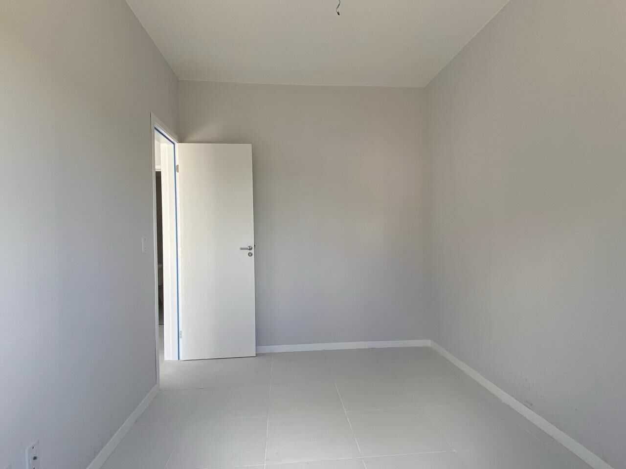 Apartamento à venda com 2 quartos, 56m² - Foto 13