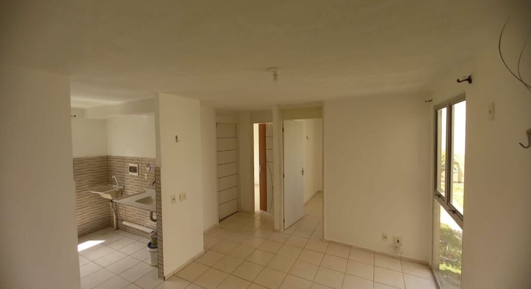 Apartamento à venda com 2 quartos, 45m² - Foto 2