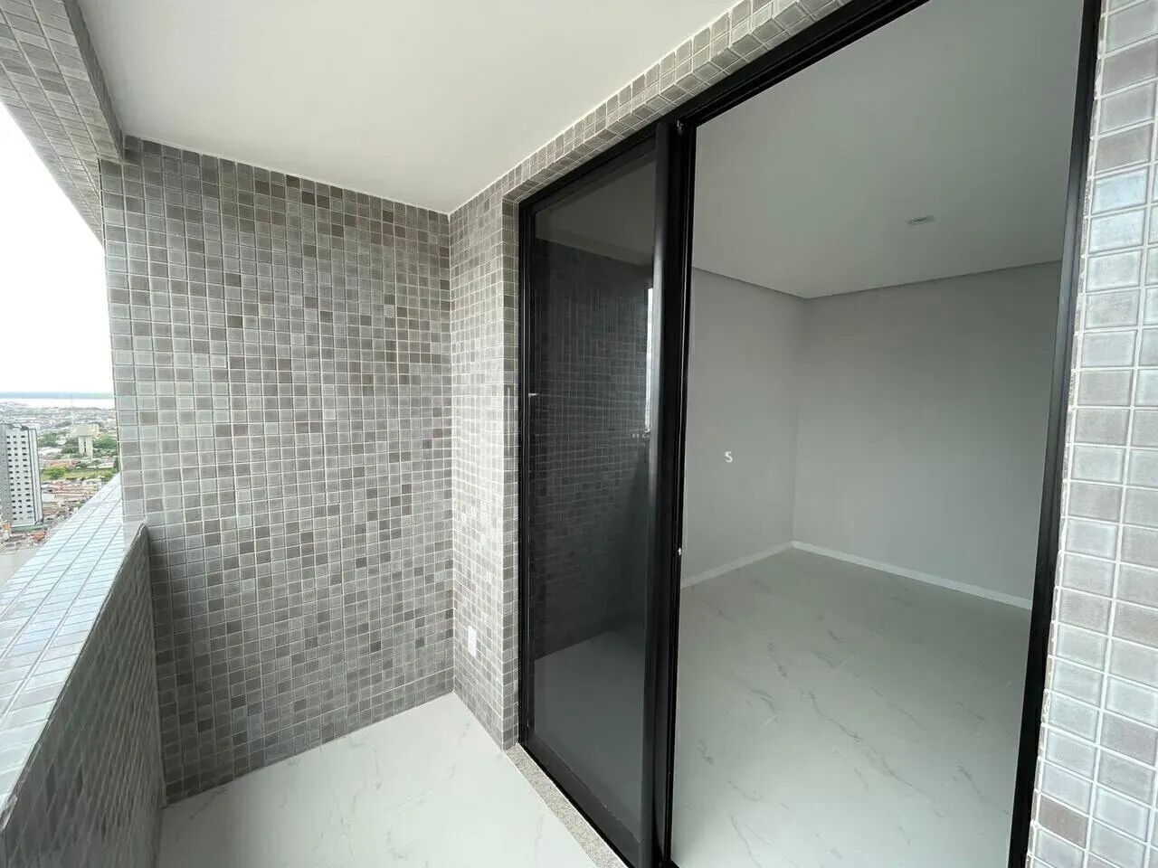 Apartamento à venda com 3 quartos, 84m² - Foto 6