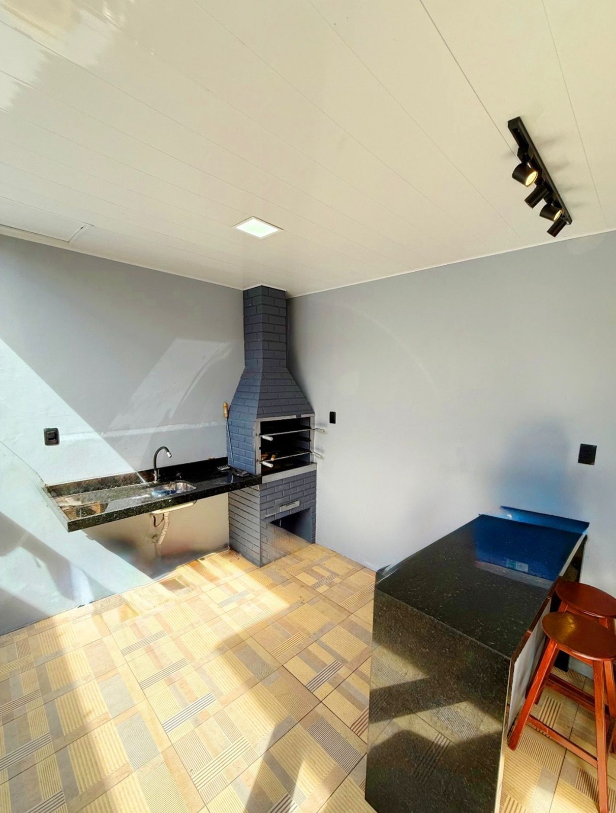 Casa, 2 quartos, 100 m² - Foto 1