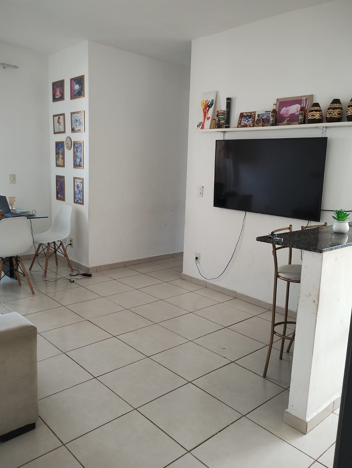 Apartamento à venda com 3 quartos, 75m² - Foto 10