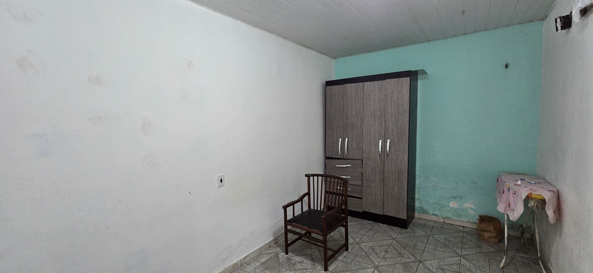 Casa à venda com 3 quartos, 200m² - Foto 14