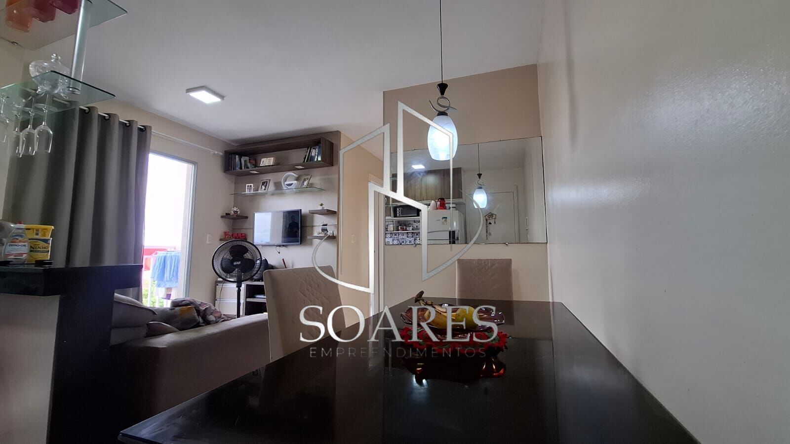 Apartamento à venda com 2 quartos, 56m² - Foto 2