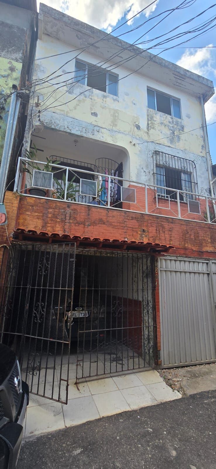 Casa à venda com 4 quartos, 500m² - Foto 1