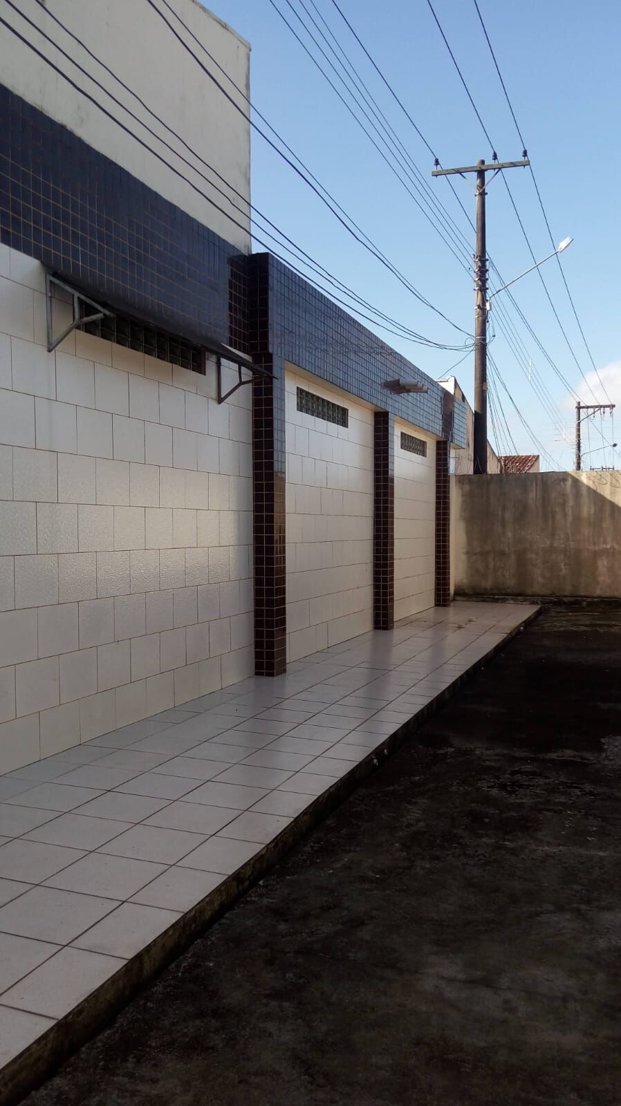 Casa à venda com 2 quartos, 200m² - Foto 4