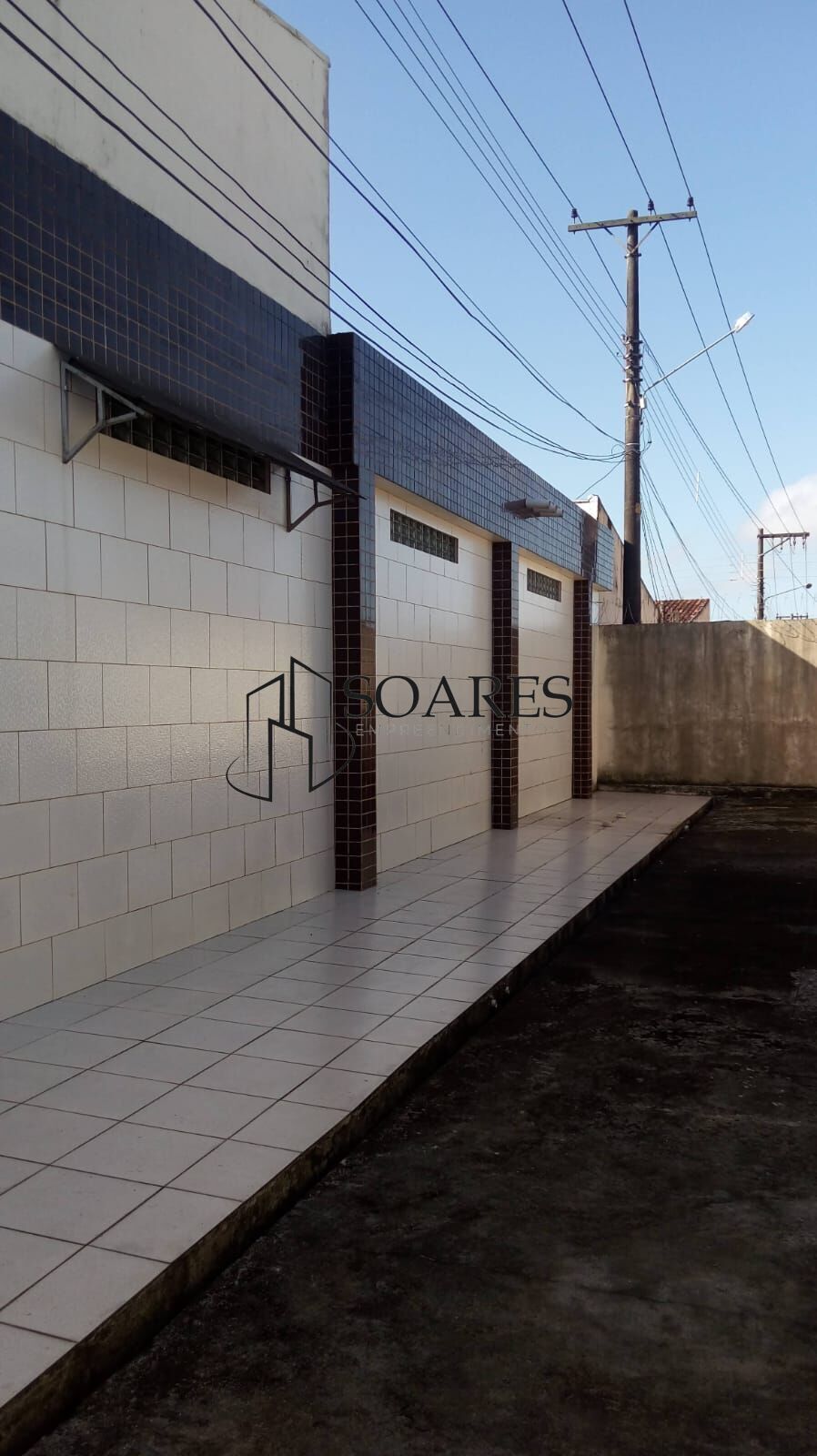 Casa à venda com 2 quartos, 200m² - Foto 4