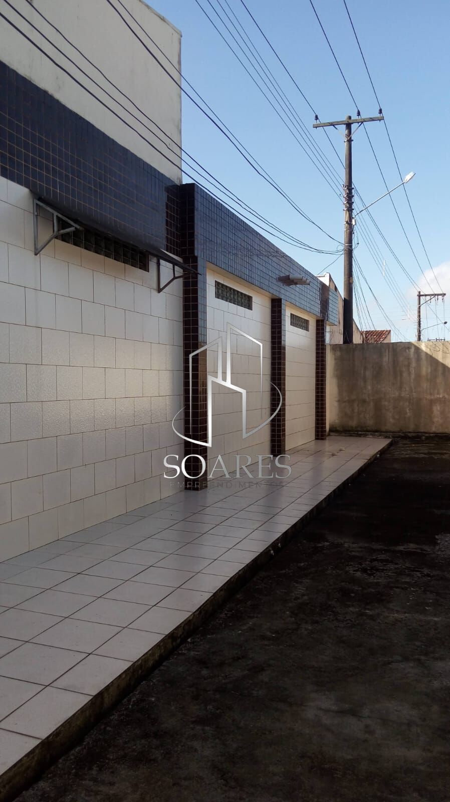 Casa à venda com 2 quartos, 200m² - Foto 4