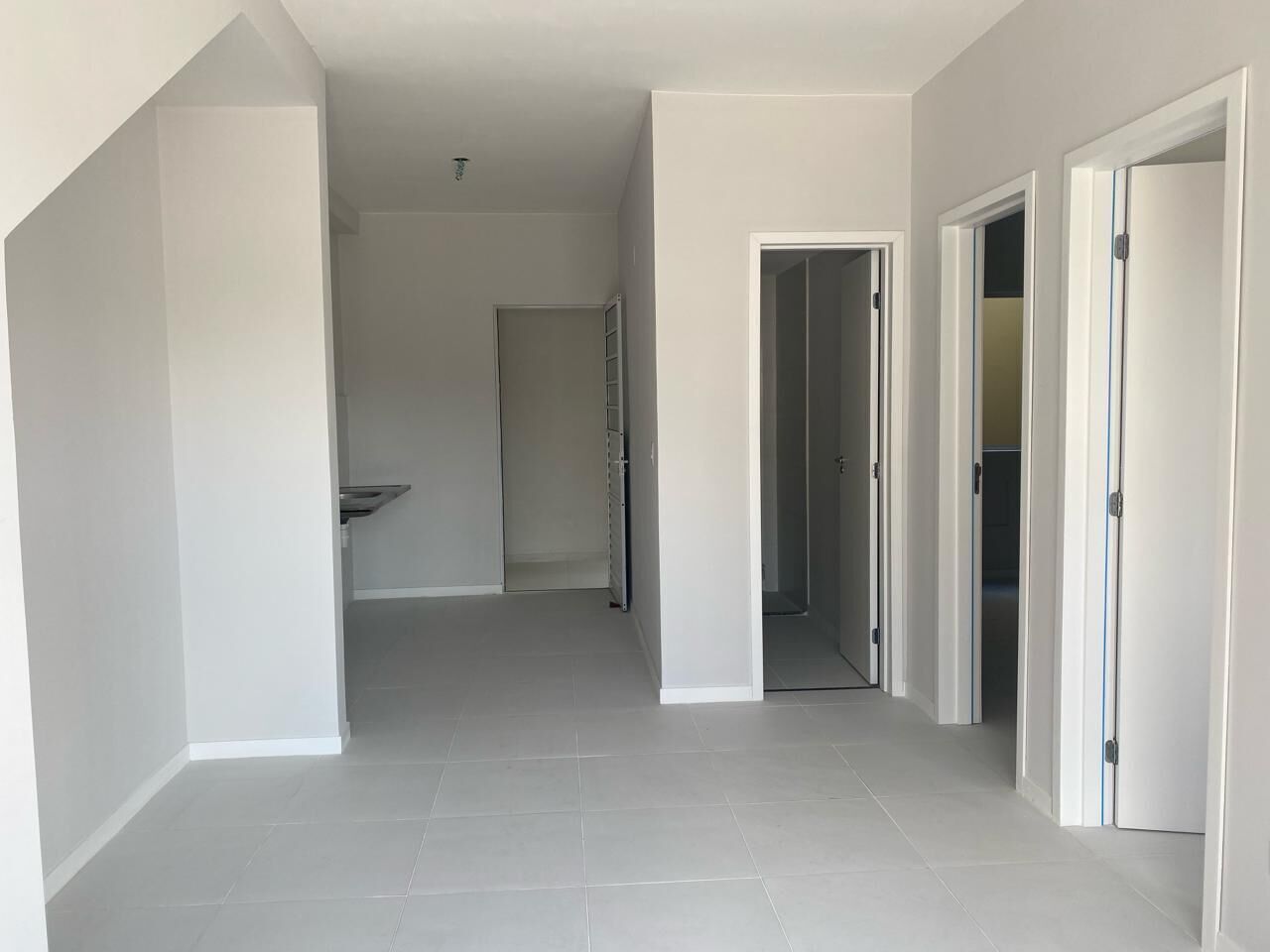 Apartamento à venda com 2 quartos, 56m² - Foto 5