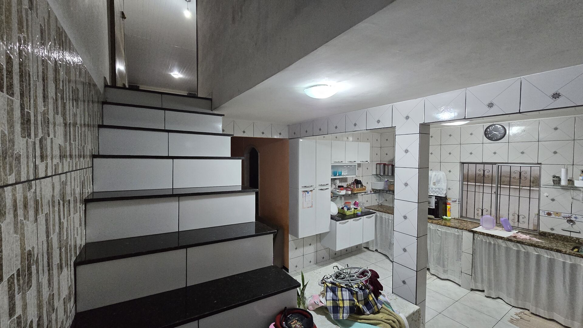 Casa à venda com 3 quartos, 300m² - Foto 29