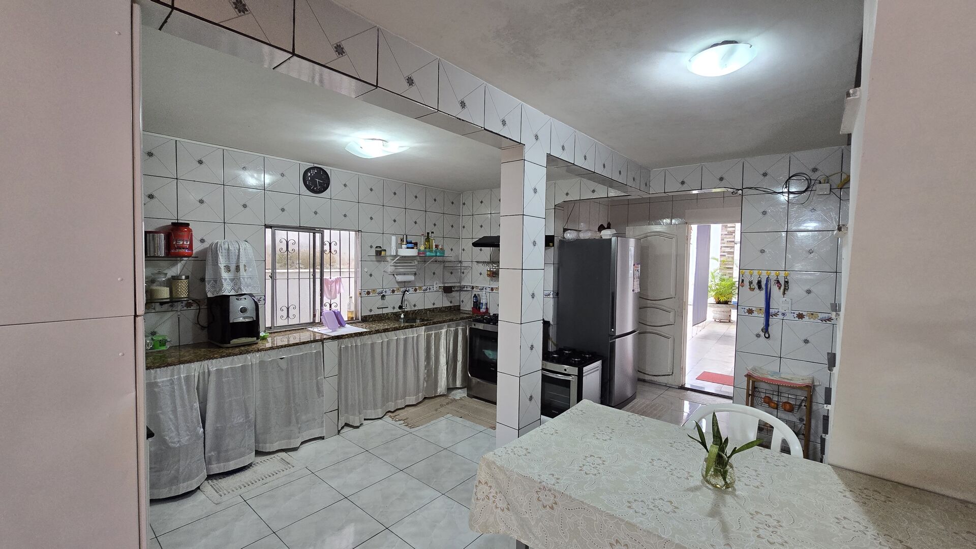 Casa à venda com 3 quartos, 300m² - Foto 7