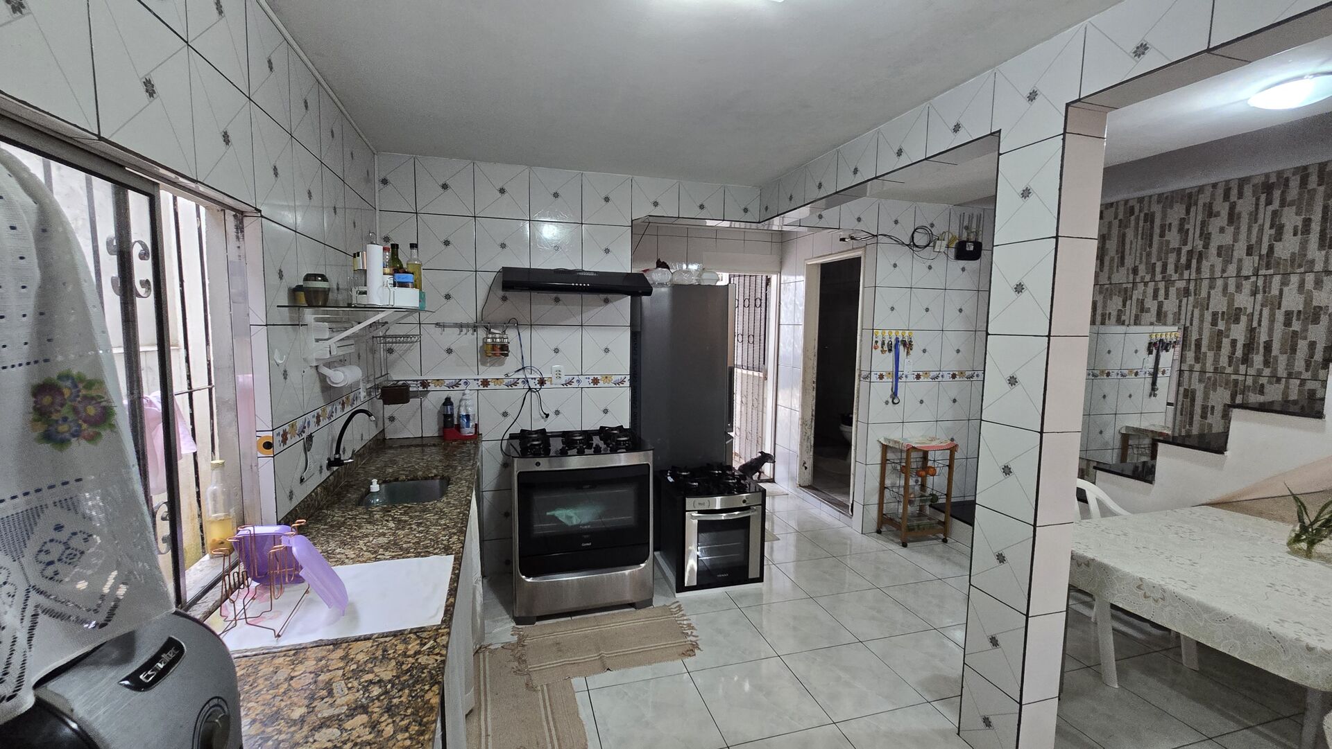 Casa à venda com 3 quartos, 300m² - Foto 10