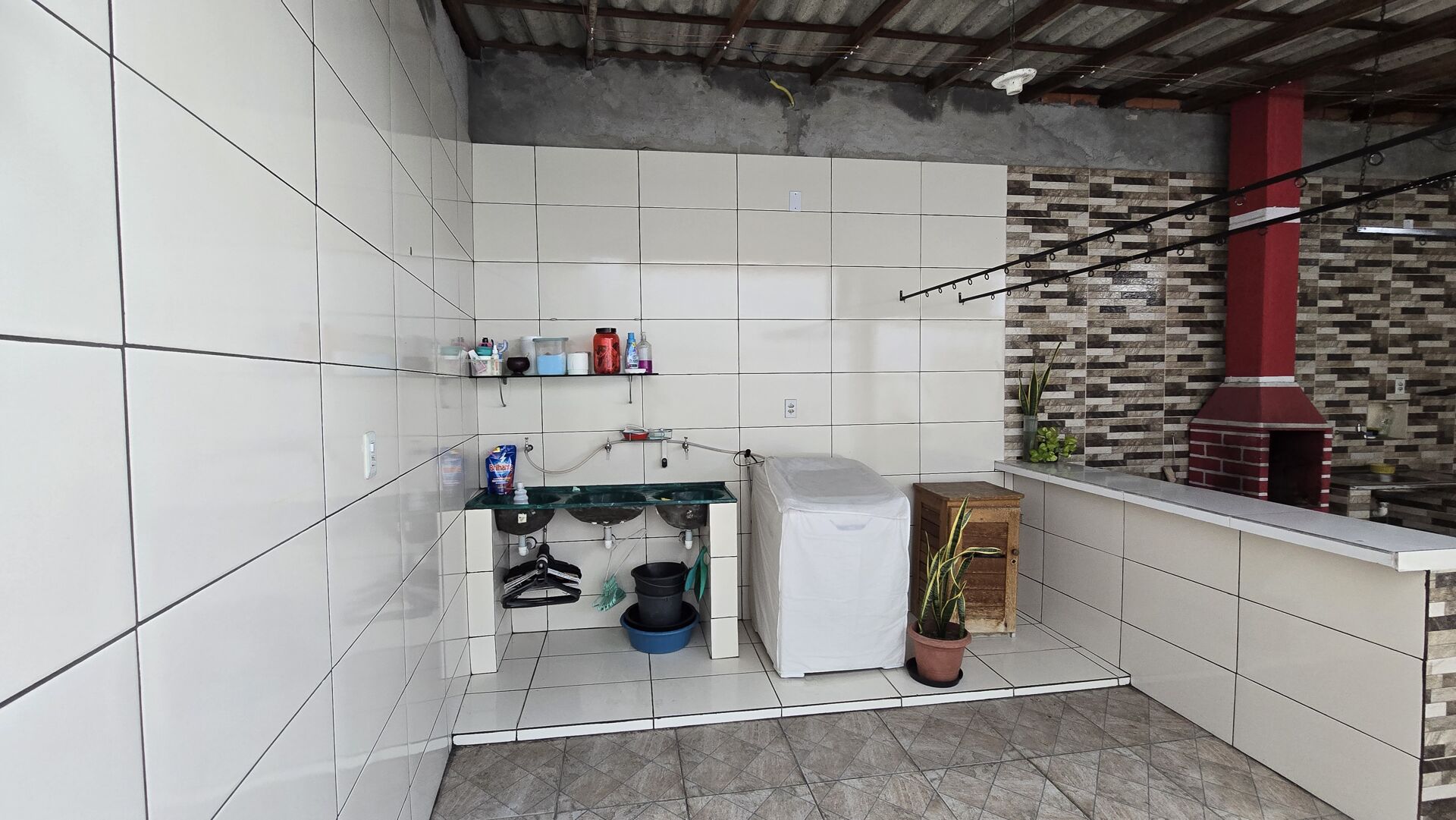 Casa à venda com 3 quartos, 300m² - Foto 22