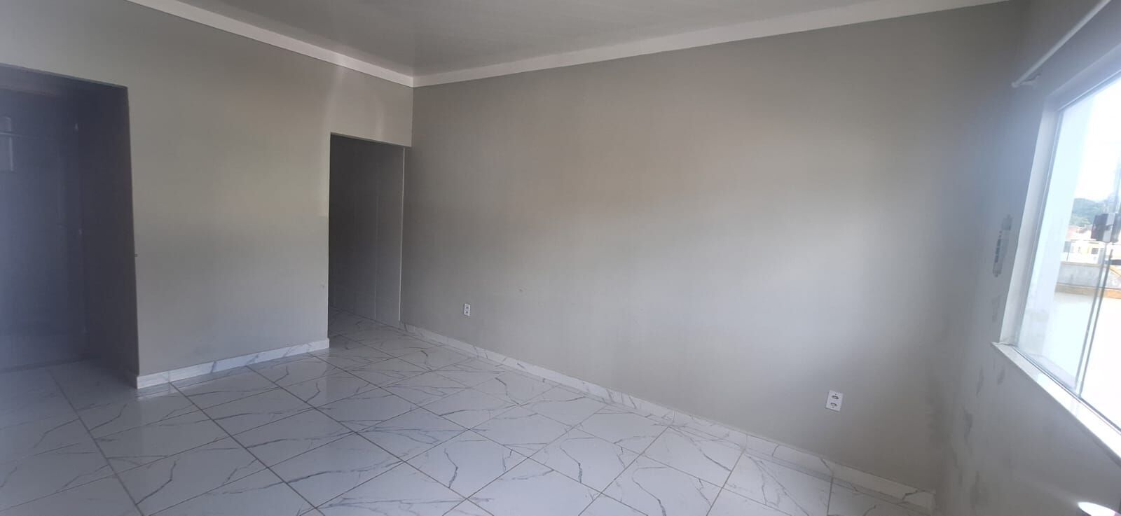 Casa à venda com 2 quartos, 62m² - Foto 11