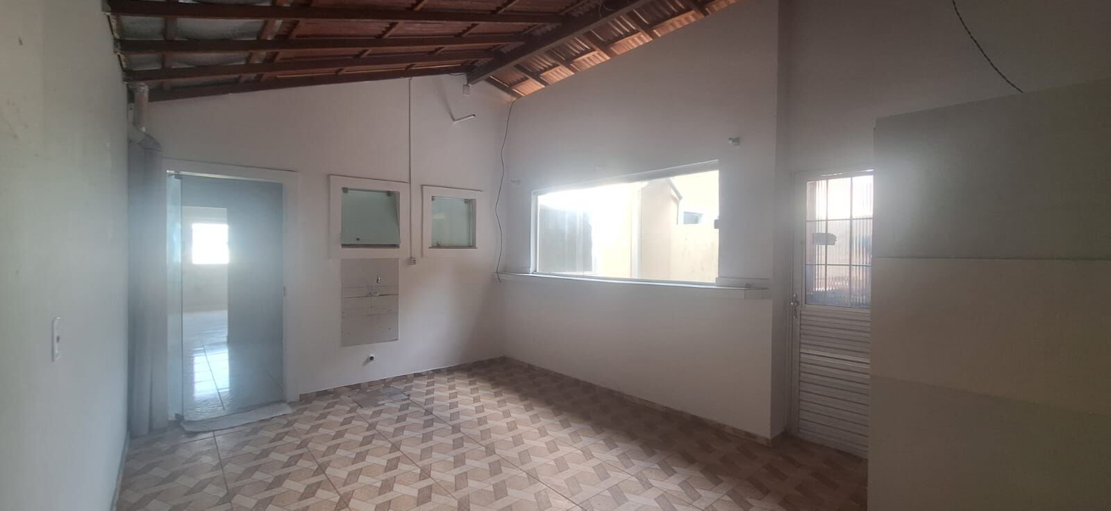 Casa à venda com 2 quartos, 62m² - Foto 14