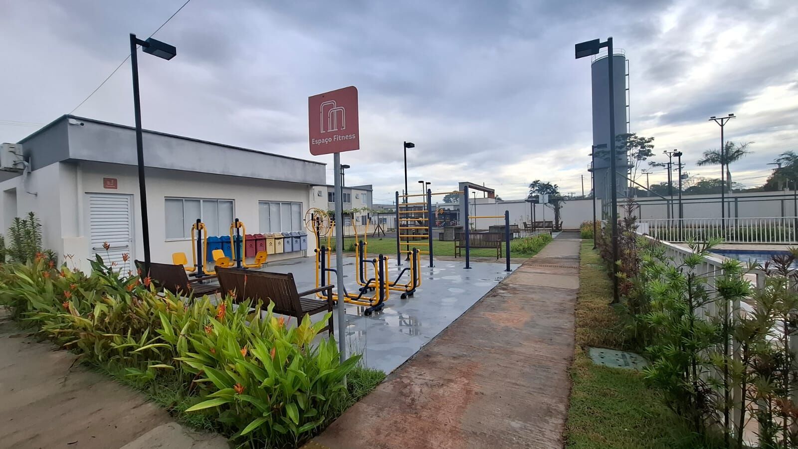 Apartamento para alugar com 2 quartos, 53m² - Foto 13