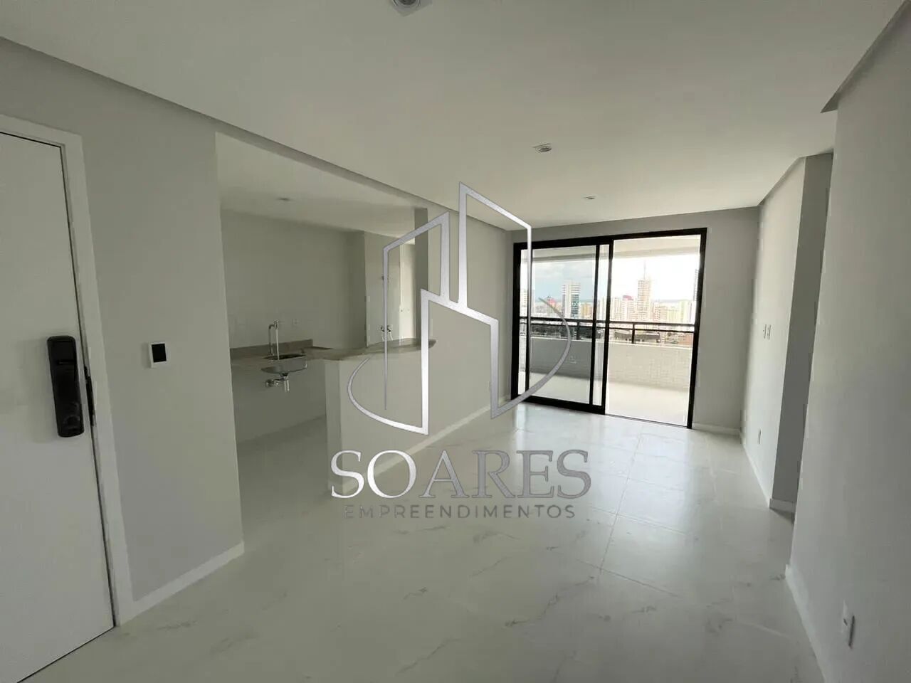 Apartamento à venda com 3 quartos, 84m² - Foto 4