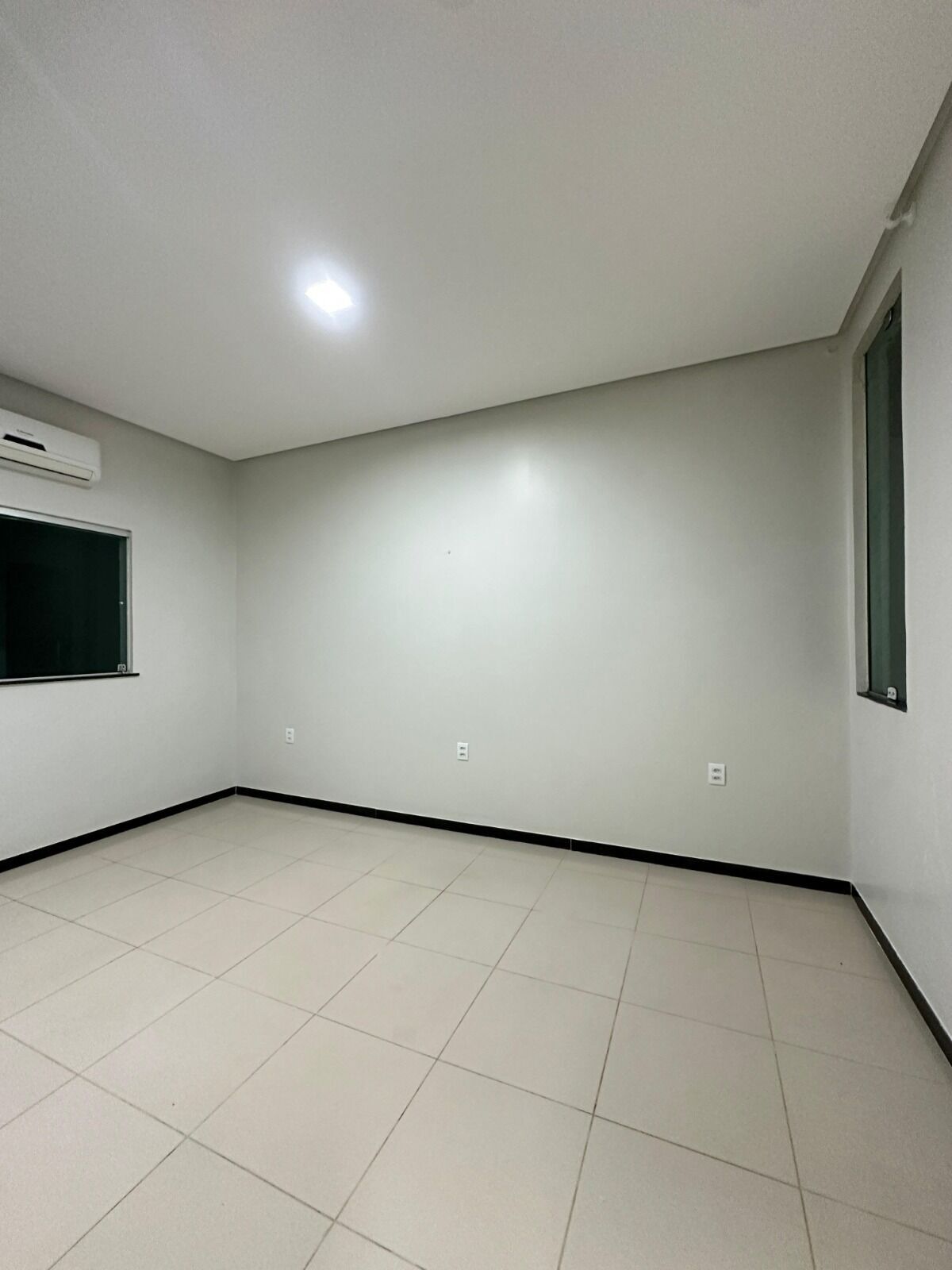 Casa, 4 quartos, 217 m² - Foto 8