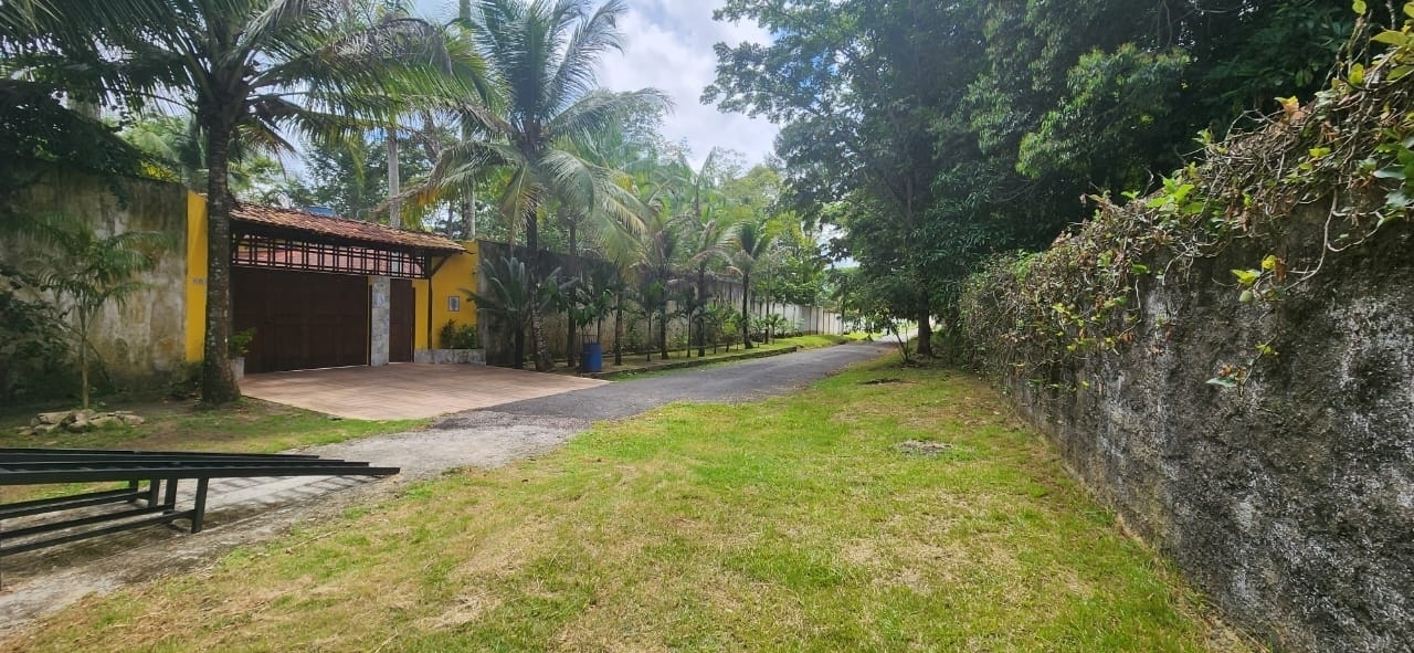 Fazenda à venda com 6 quartos, 400m² - Foto 1