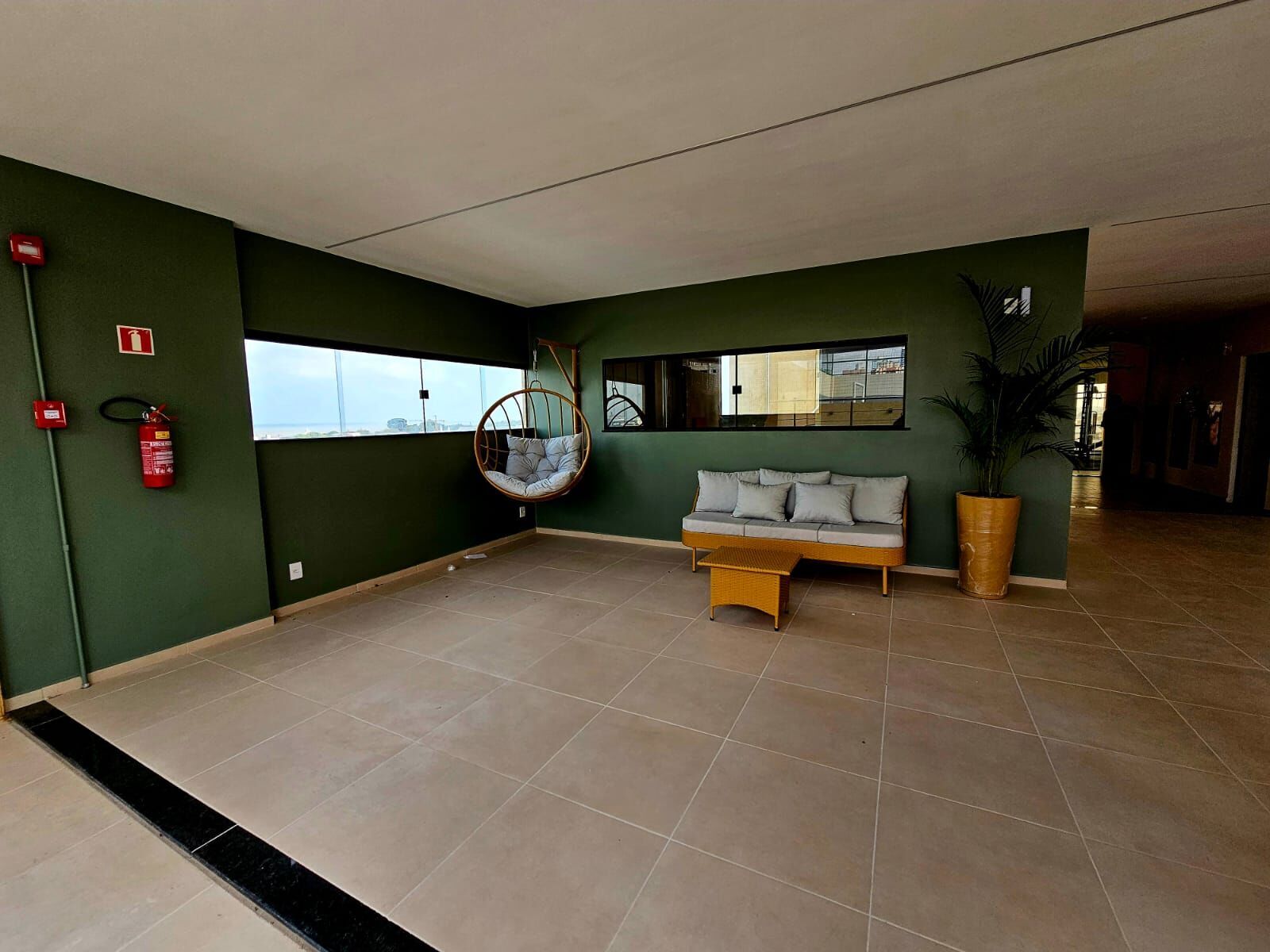 Apartamento à venda com 3 quartos, 79m² - Foto 27