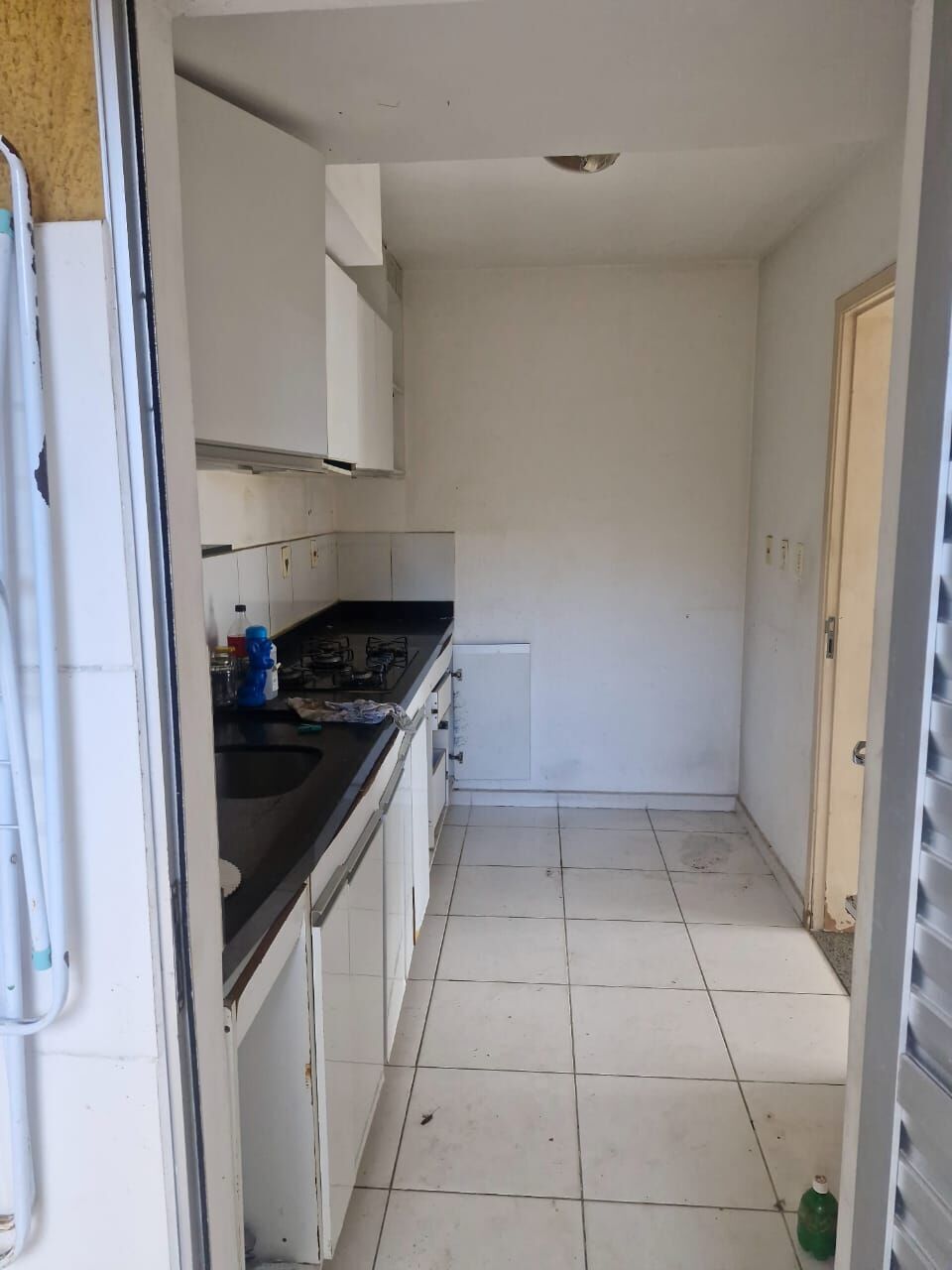 Apartamento à venda com 2 quartos, 45m² - Foto 11