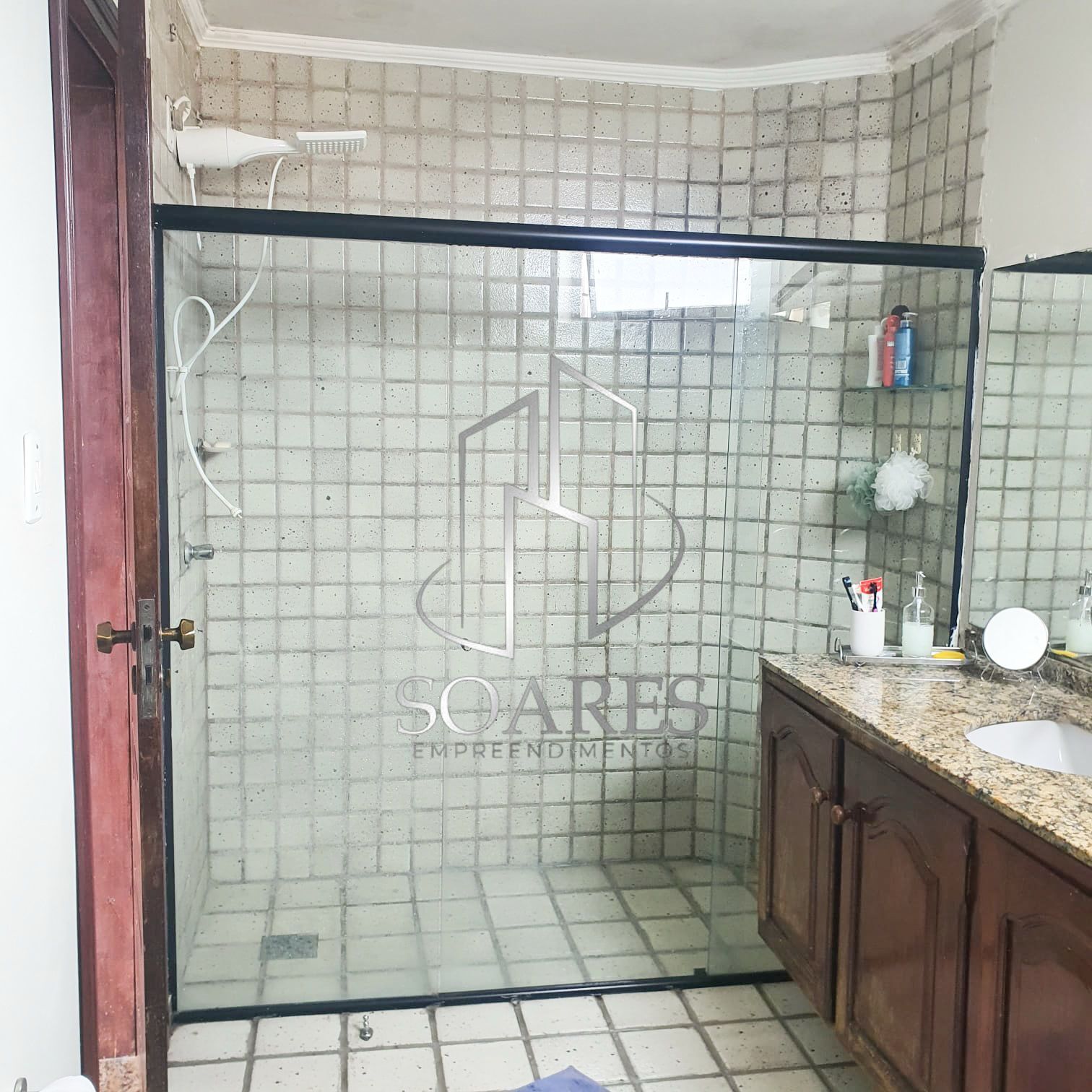 Apartamento à venda com 4 quartos, 270m² - Foto 4