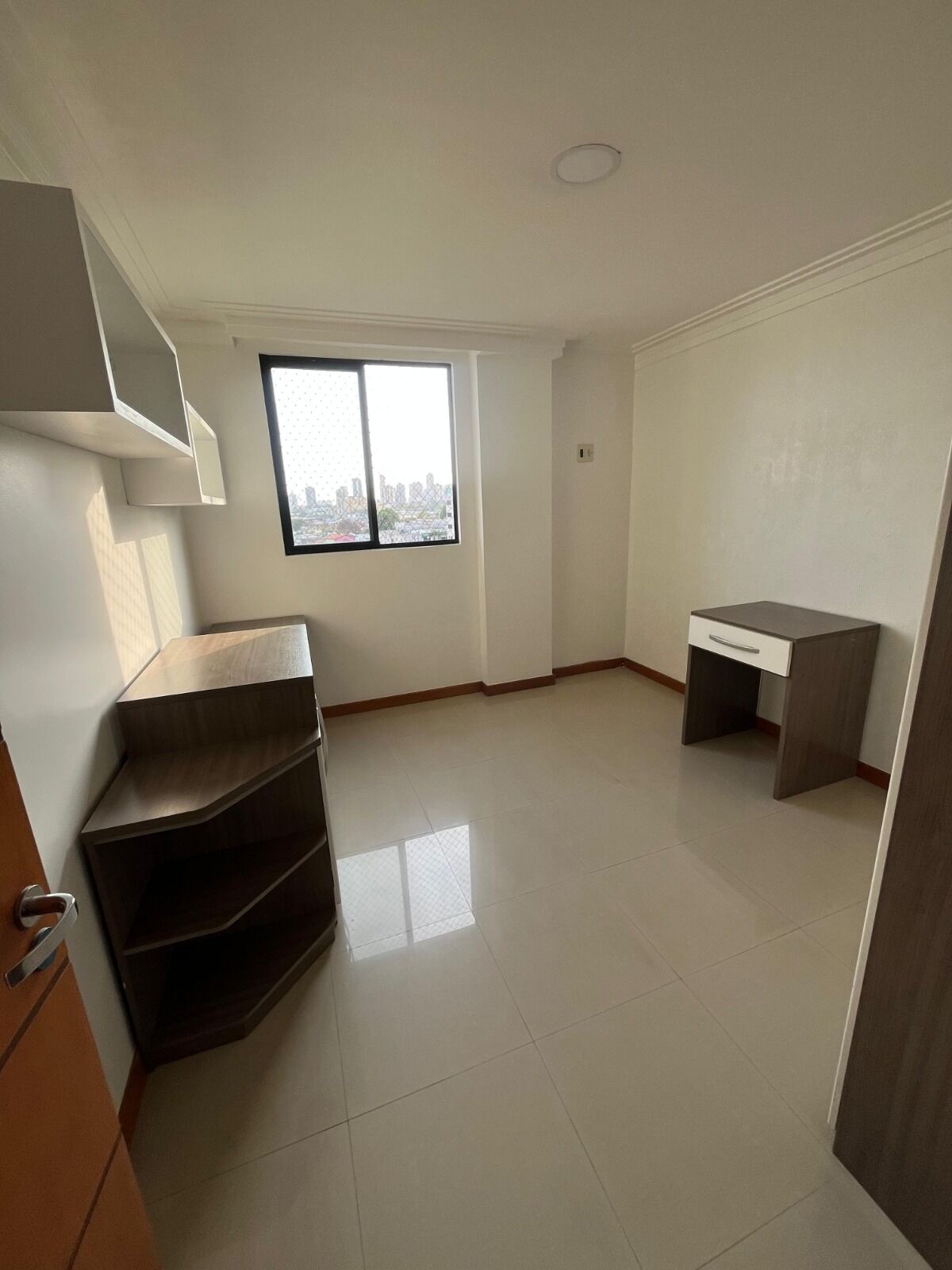 Apartamento à venda com 3 quartos, 105m² - Foto 8