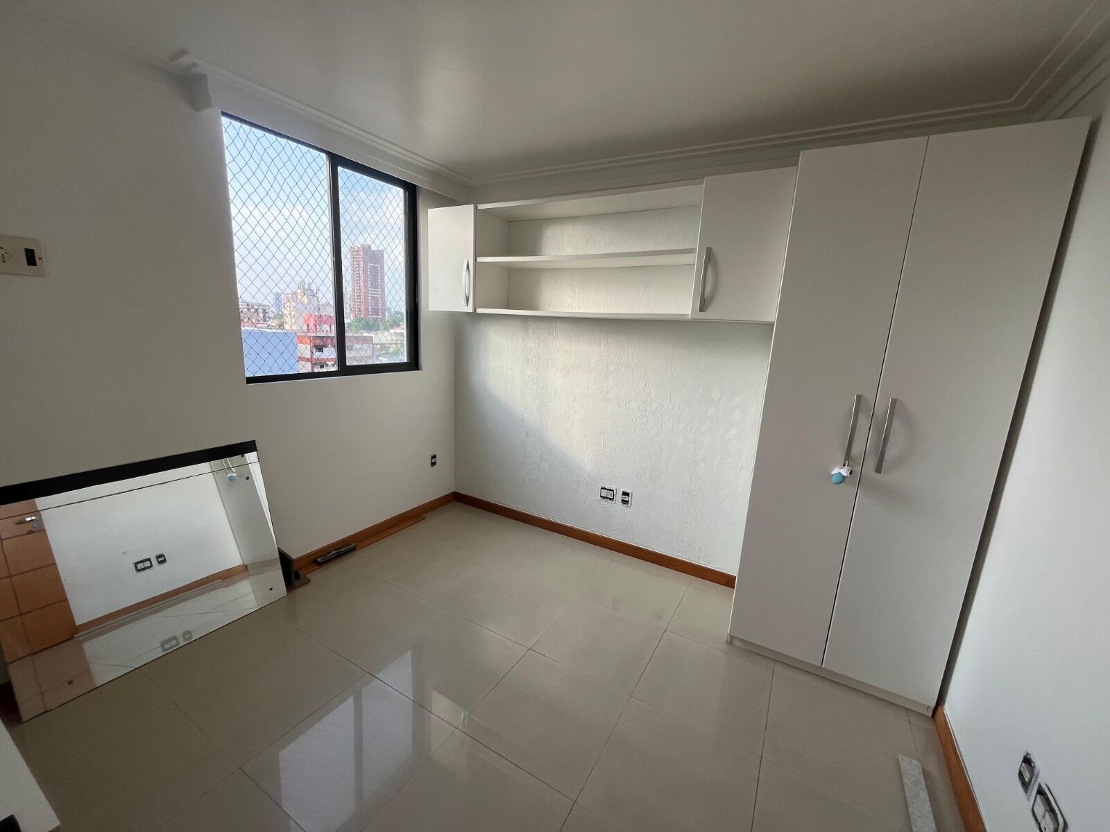 Apartamento à venda com 3 quartos, 105m² - Foto 32