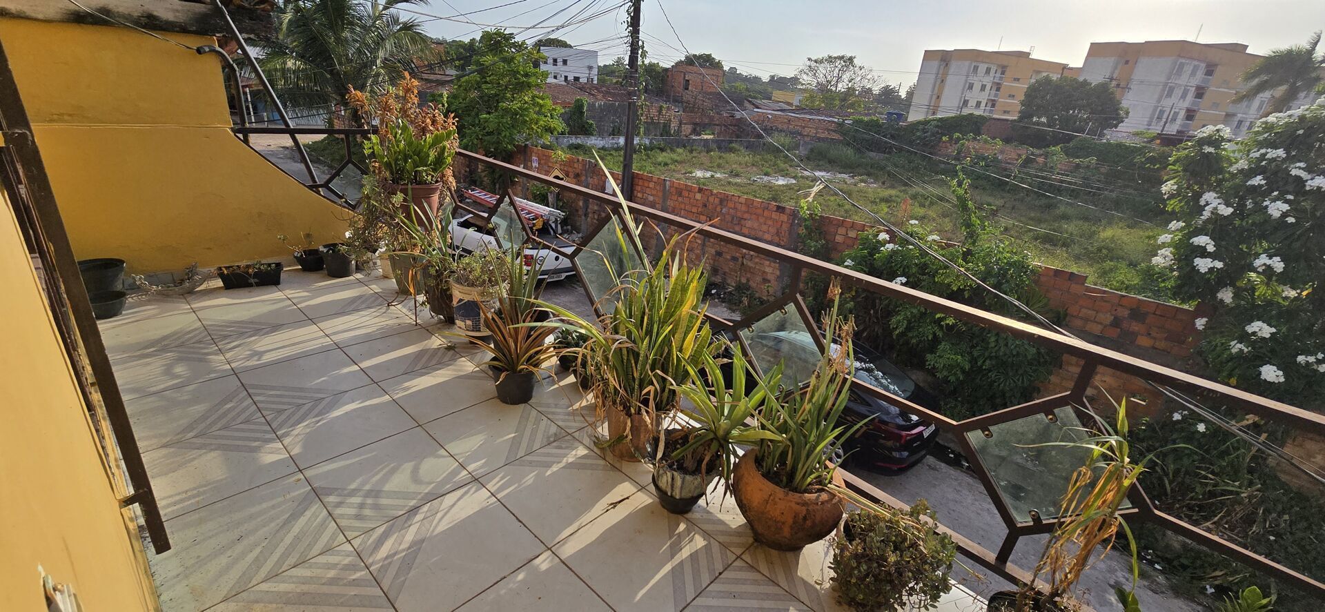 Casa à venda com 3 quartos, 200m² - Foto 1