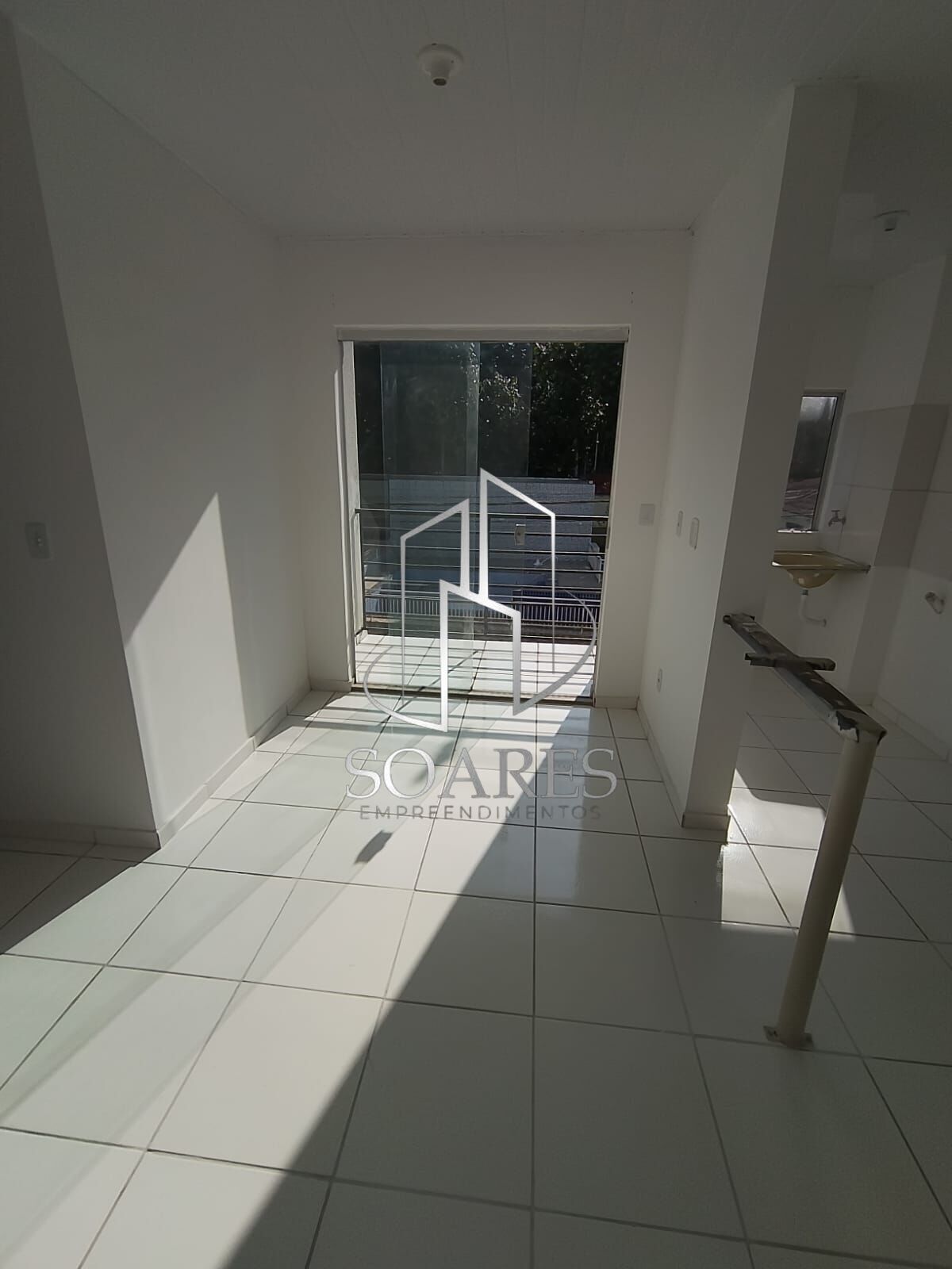 Apartamento à venda com 2 quartos, 42m² - Foto 1