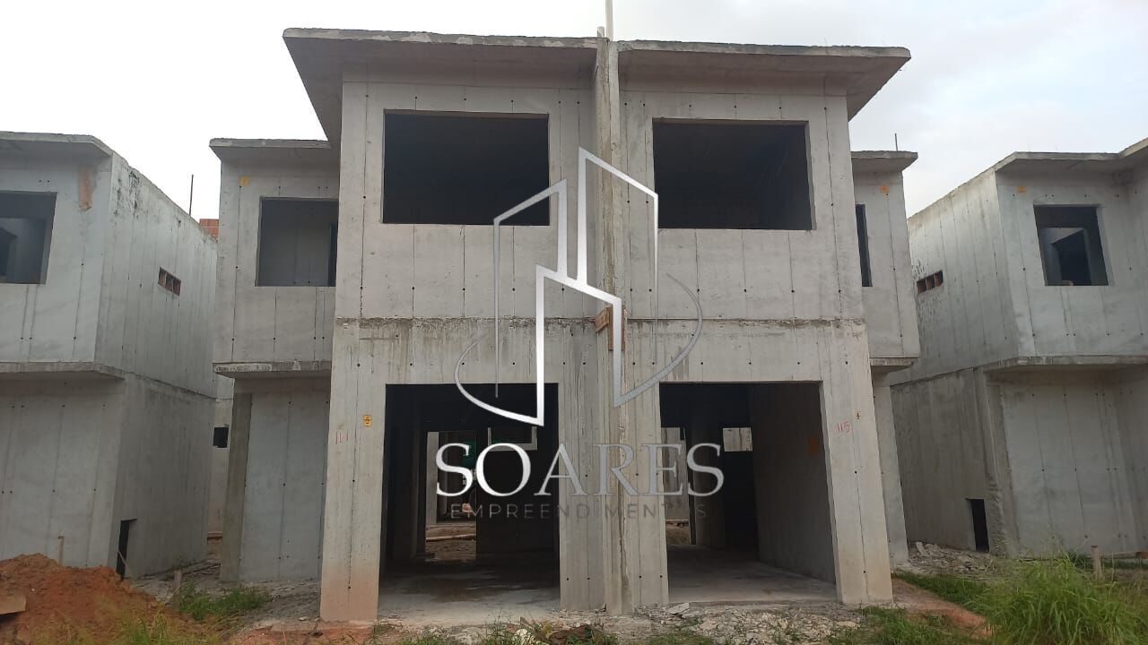 Casa à venda com 2 quartos, 85m² - Foto 1