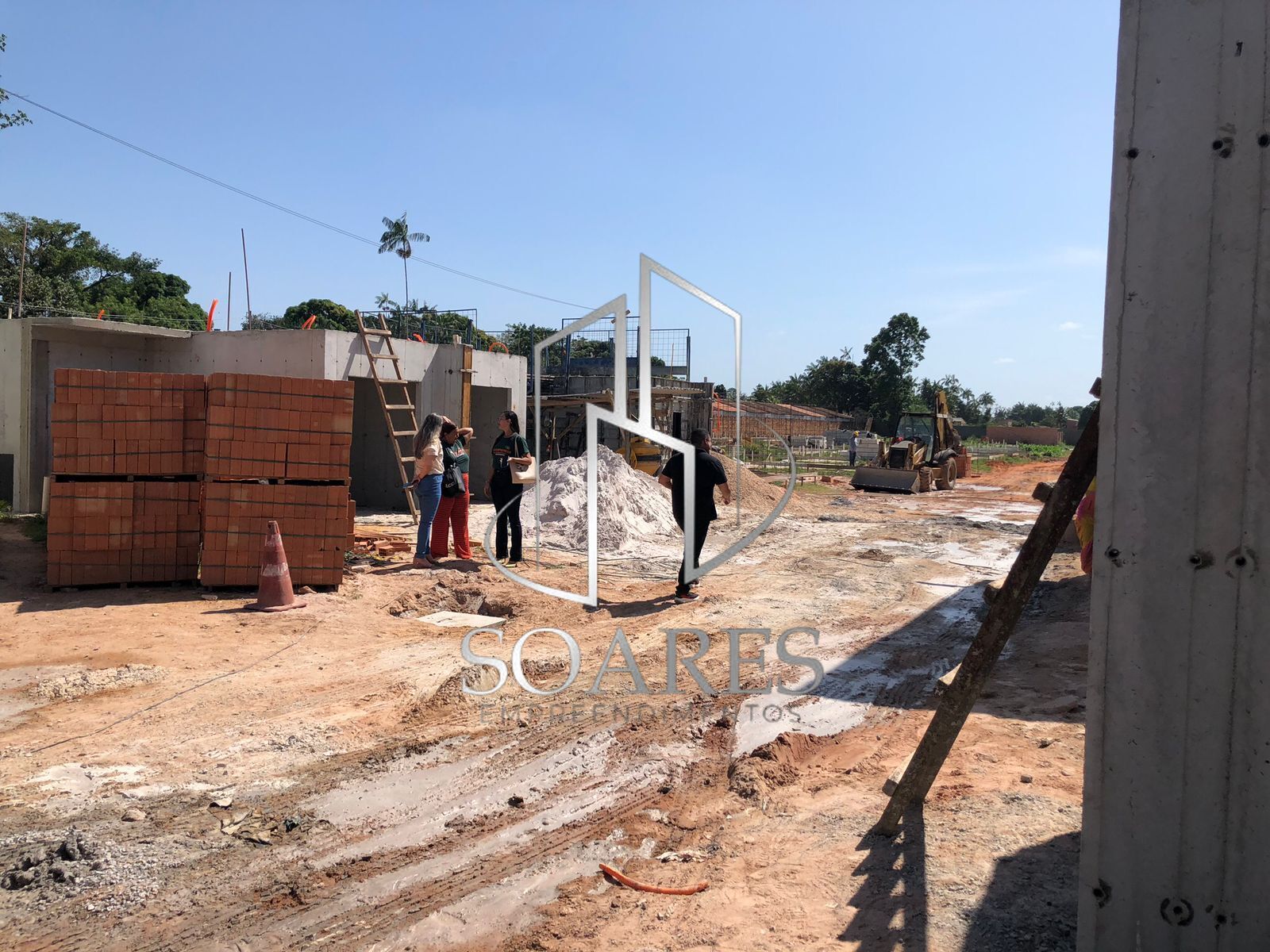 Casa à venda com 2 quartos, 85m² - Foto 12