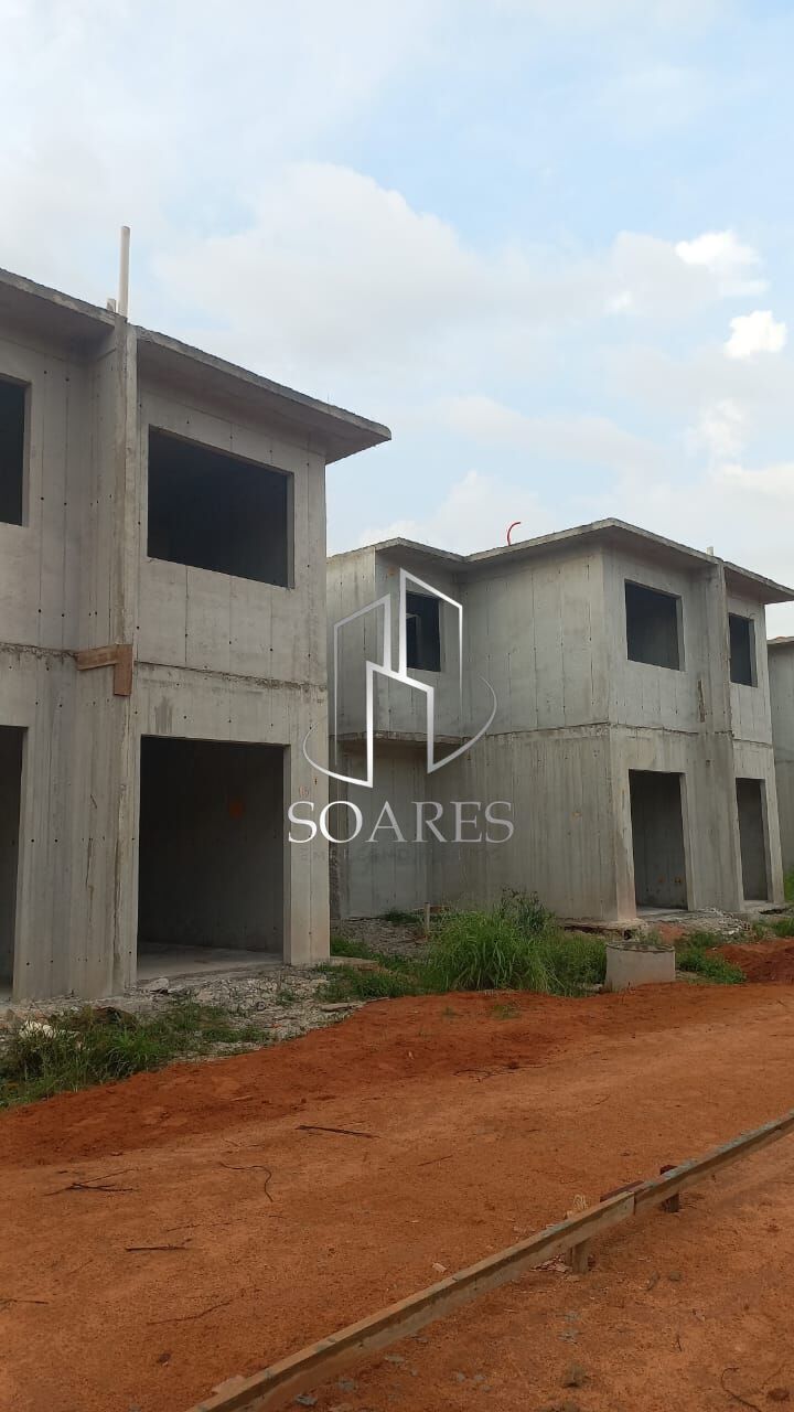 Casa à venda com 2 quartos, 85m² - Foto 9