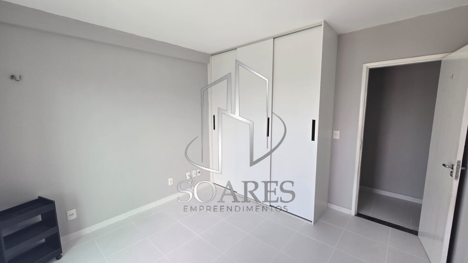 Apartamento à venda com 2 quartos, 74m² - Foto 25