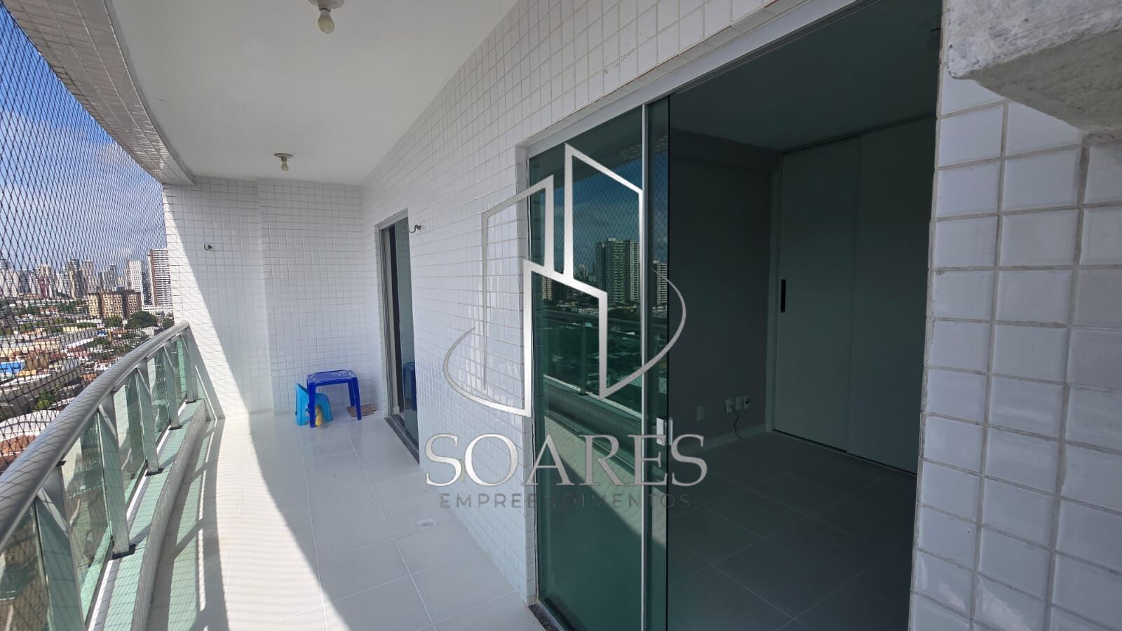 Apartamento à venda com 2 quartos, 74m² - Foto 34