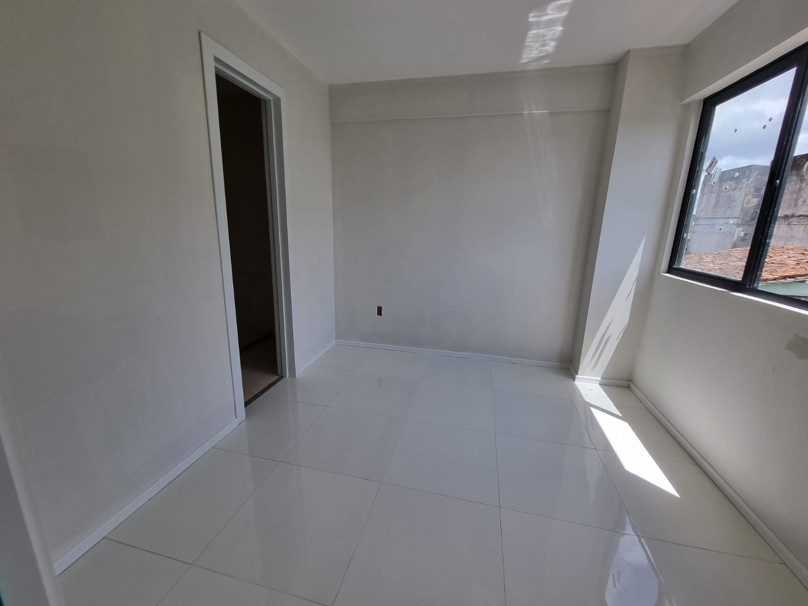 Apartamento à venda com 2 quartos, 98m² - Foto 11