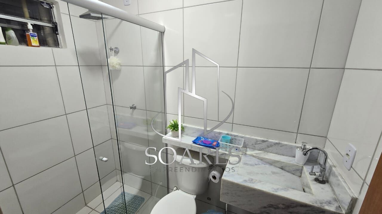 Apartamento à venda com 2 quartos, 42m² - Foto 3