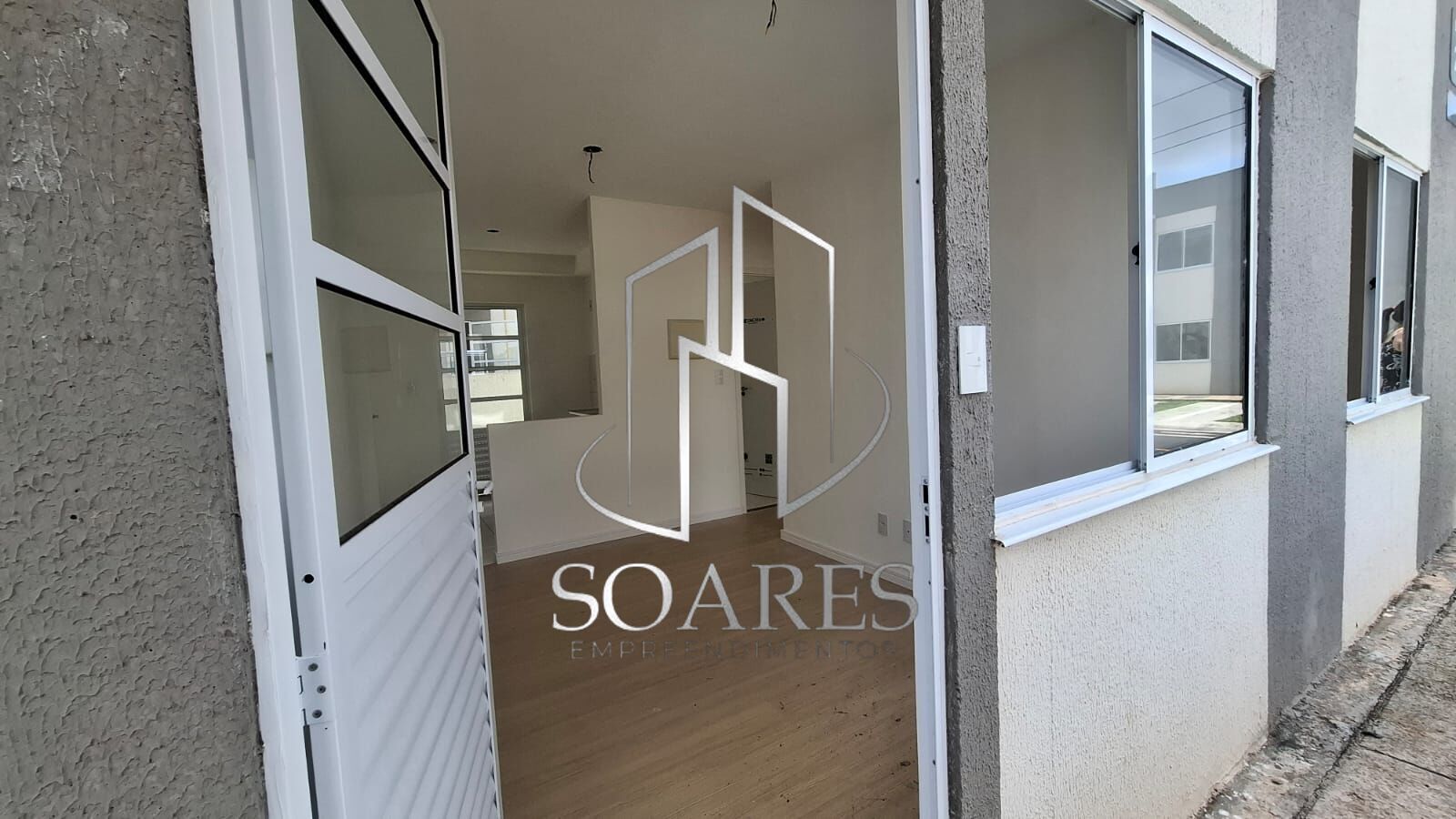 Apartamento à venda com 2 quartos, 40m² - Foto 33