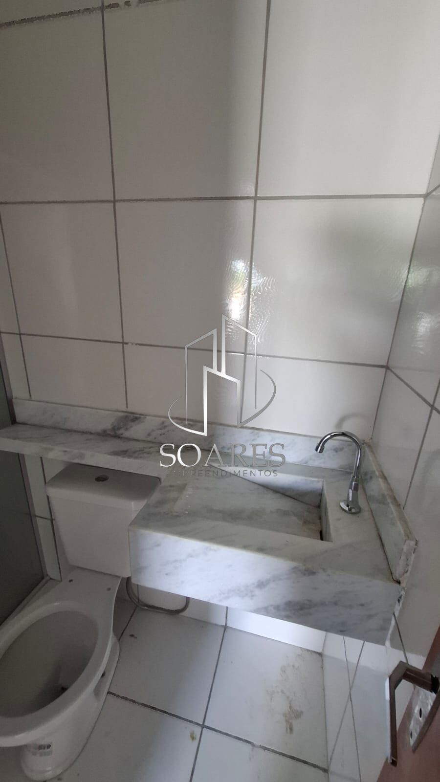 Apartamento à venda com 2 quartos, 42m² - Foto 18