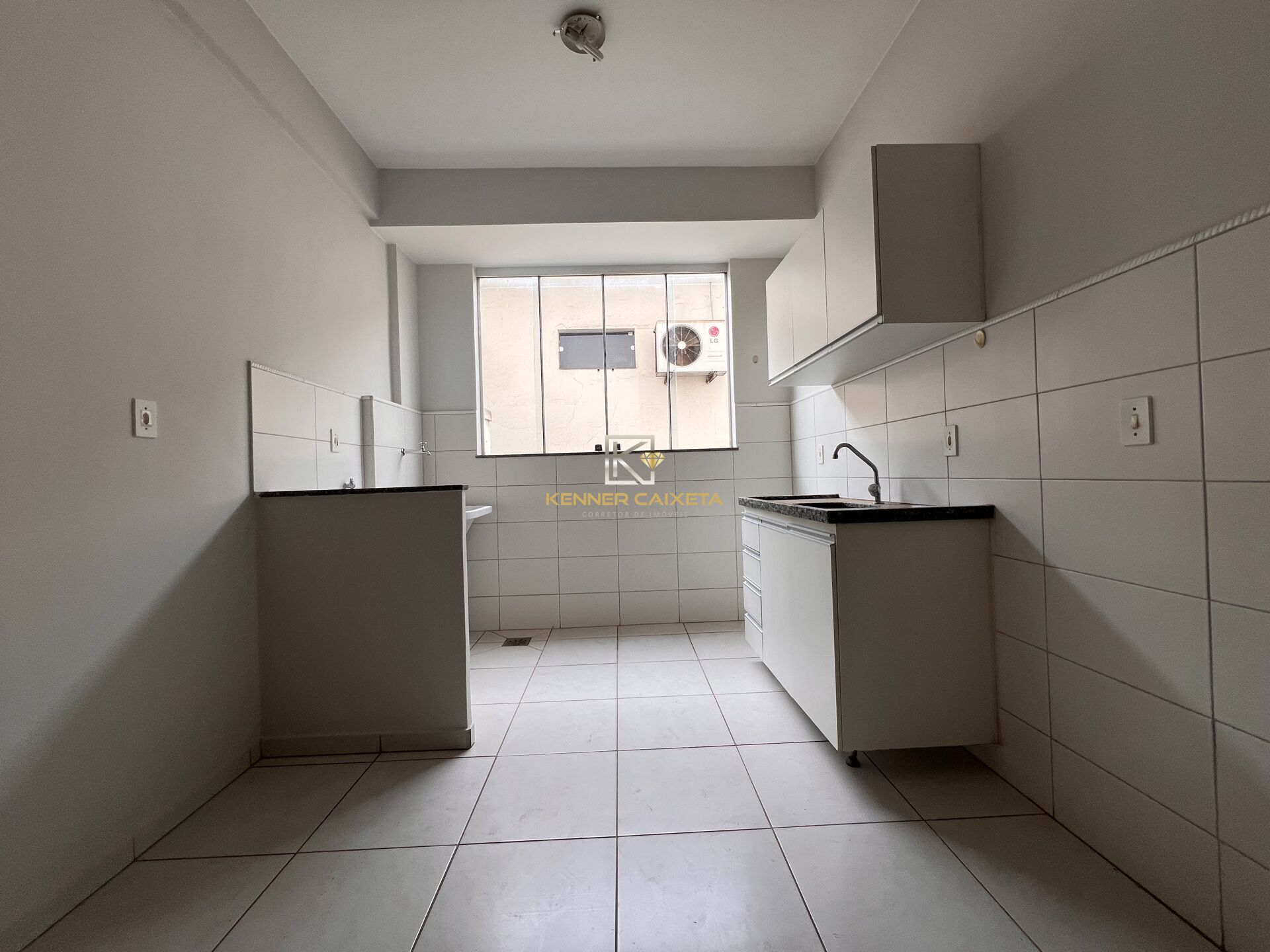 Apartamento à venda com 2 quartos, 48m² - Foto 5