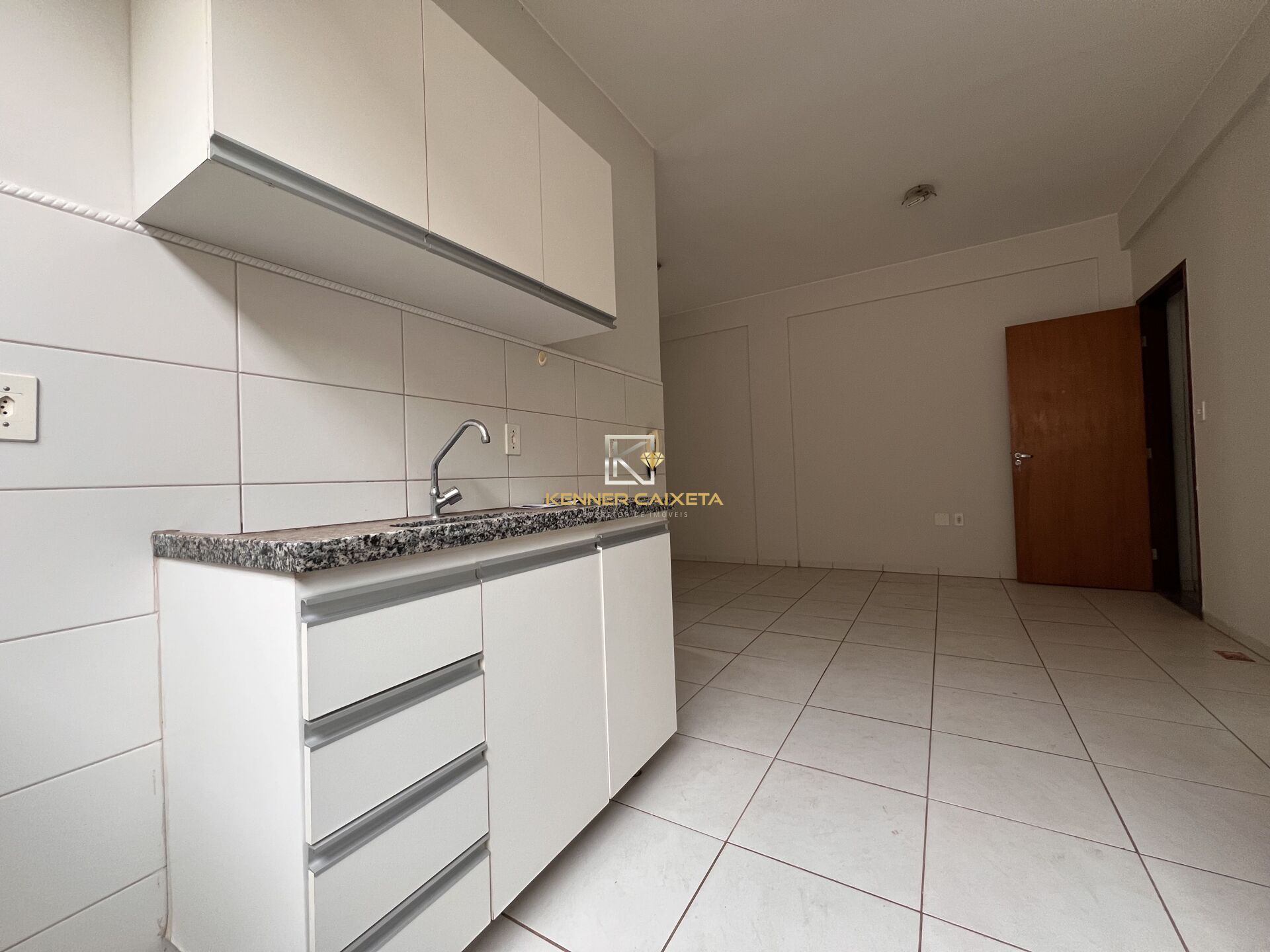 Apartamento à venda com 2 quartos, 48m² - Foto 1