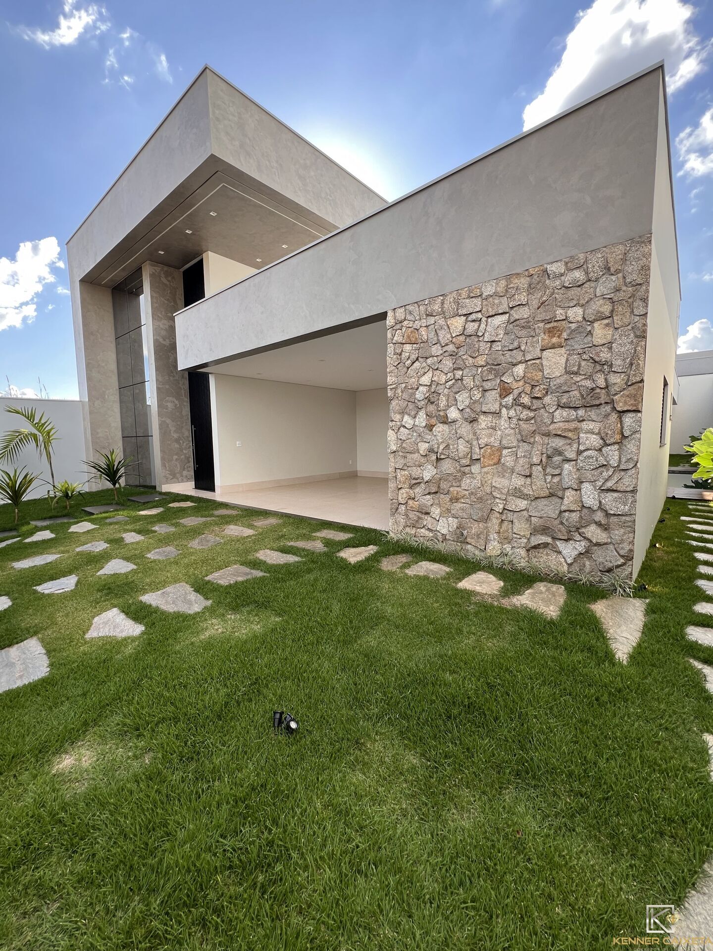 Casa, 3 quartos, 277 m² - Foto 2