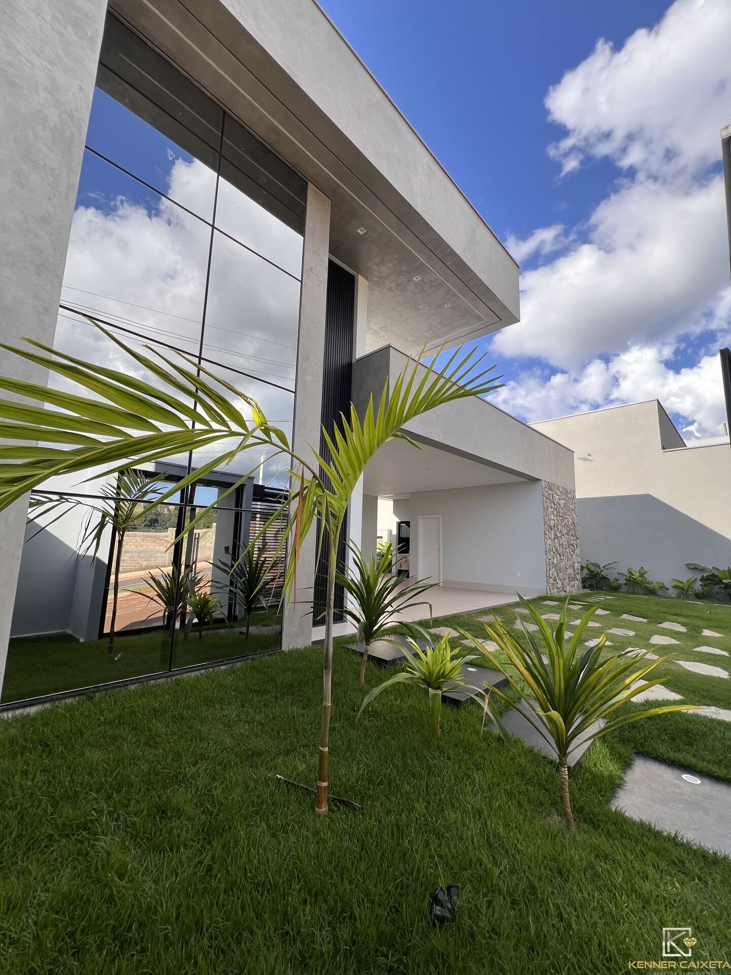 Casa, 3 quartos, 277 m² - Foto 3