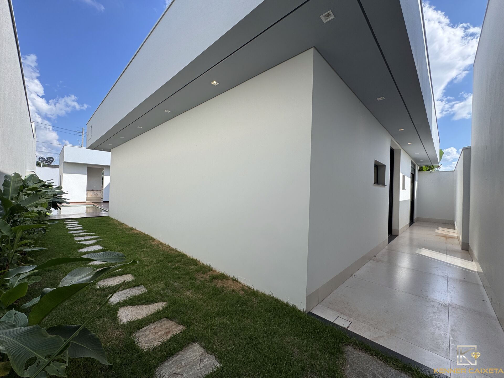 Casa, 3 quartos, 277 m² - Foto 36