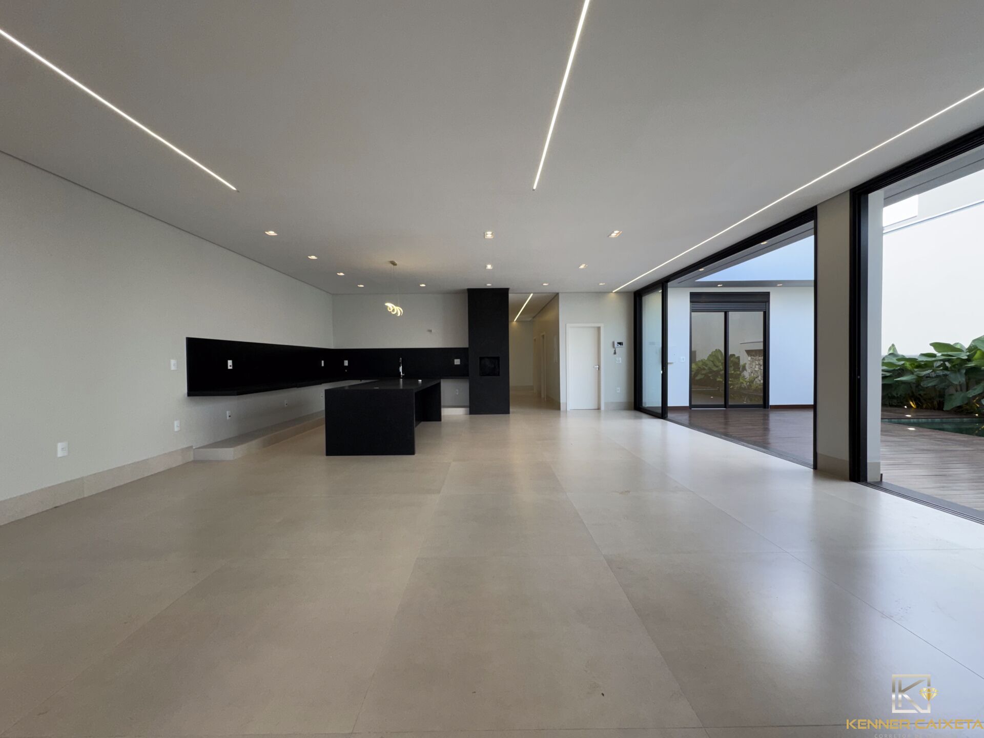 Casa, 3 quartos, 277 m² - Foto 41