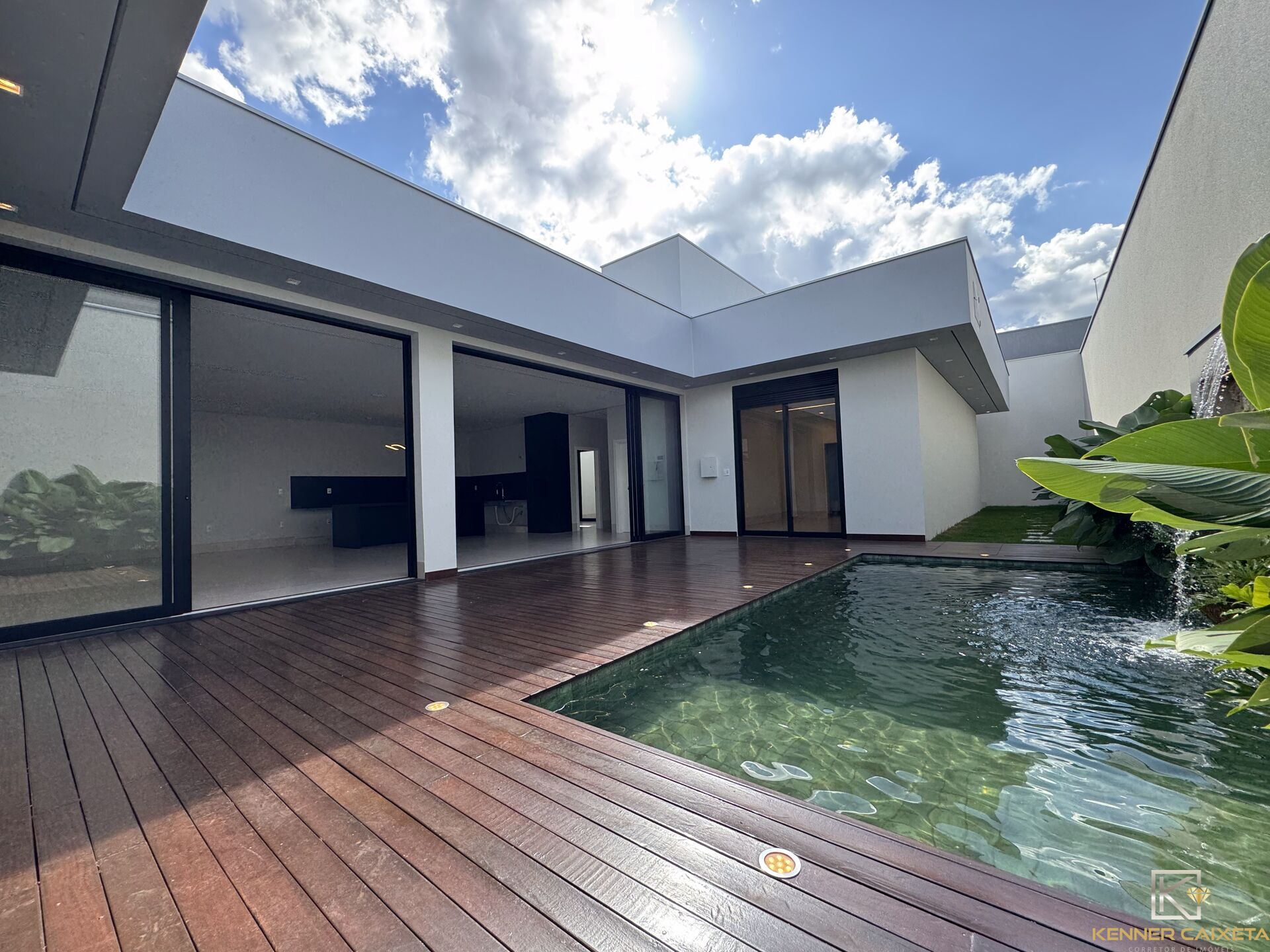 Casa, 3 quartos, 277 m² - Foto 14