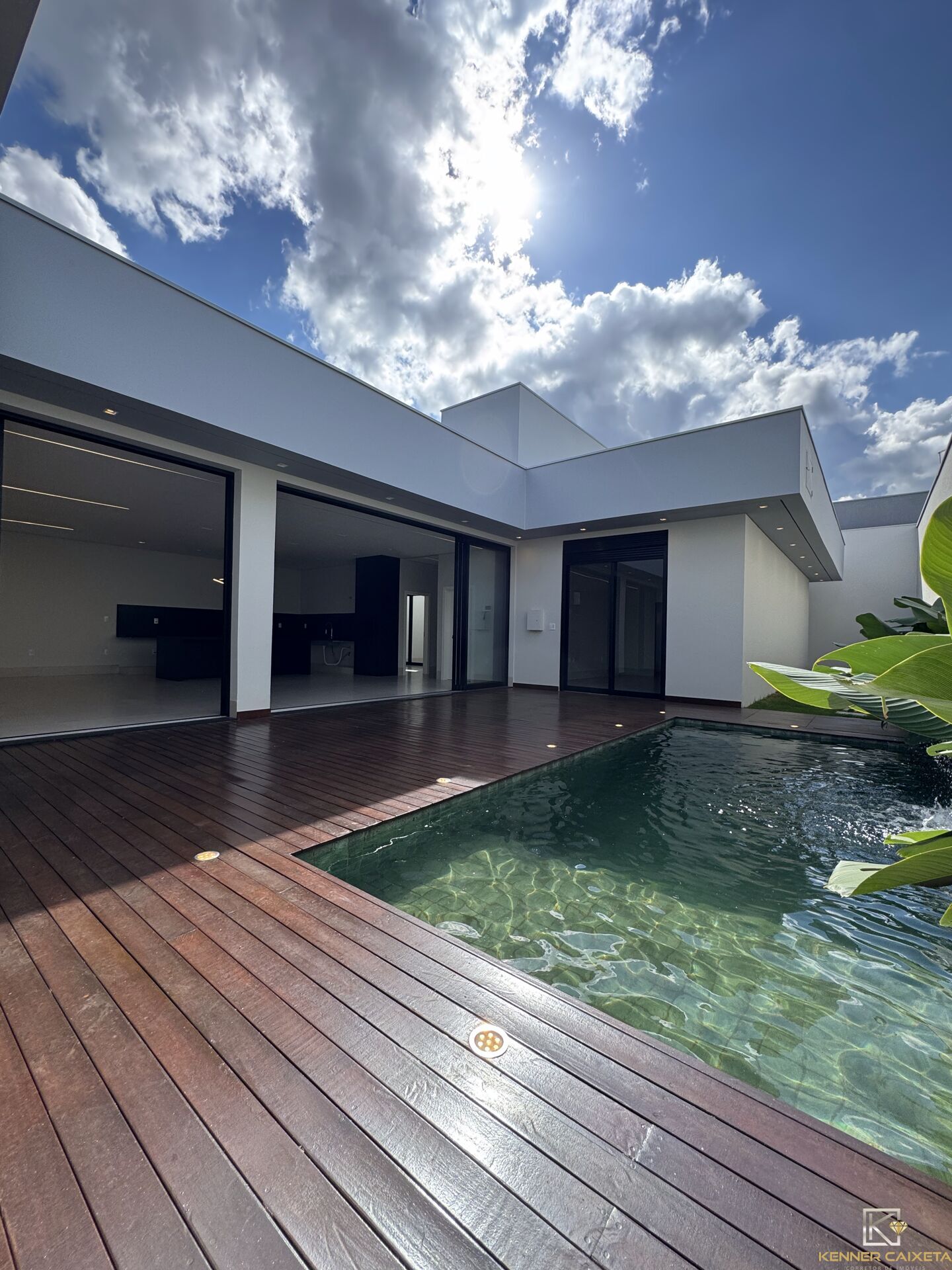 Casa, 3 quartos, 277 m² - Foto 15