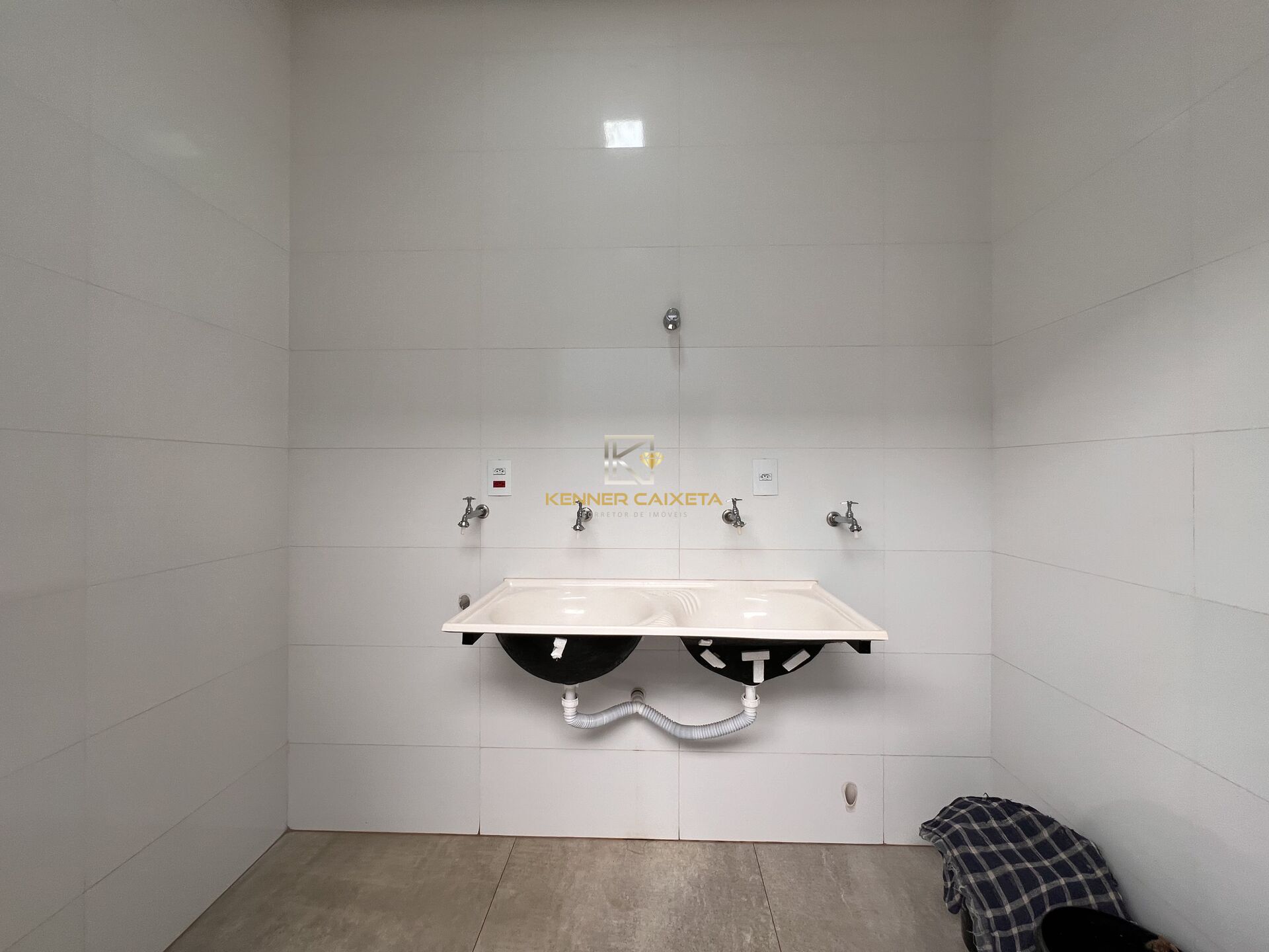 Casa à venda com 3 quartos, 204m² - Foto 18